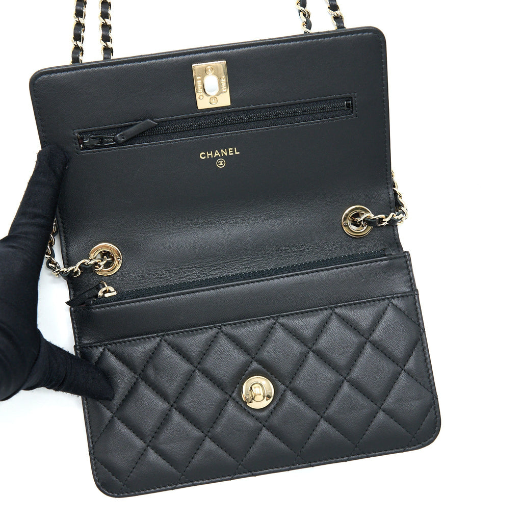 chanel-trendy-cc-wallet-on-chain-lambskin-black-ghw