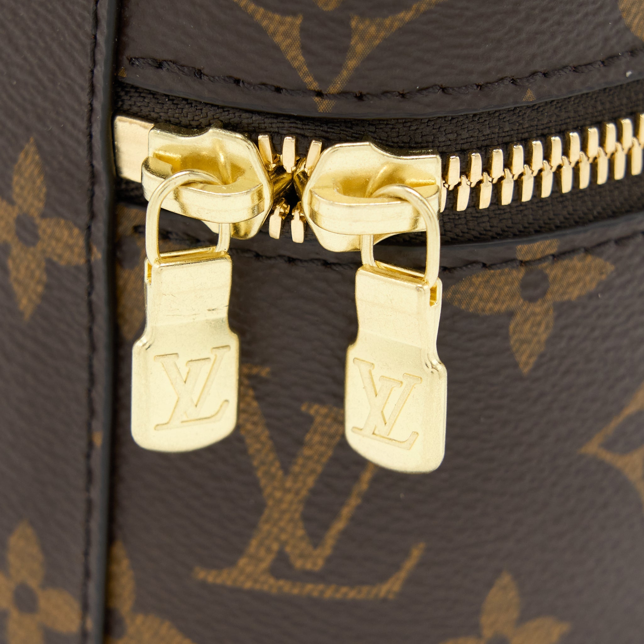 louis-vuitton-nice-mini-monogram-canvas-ghw-2