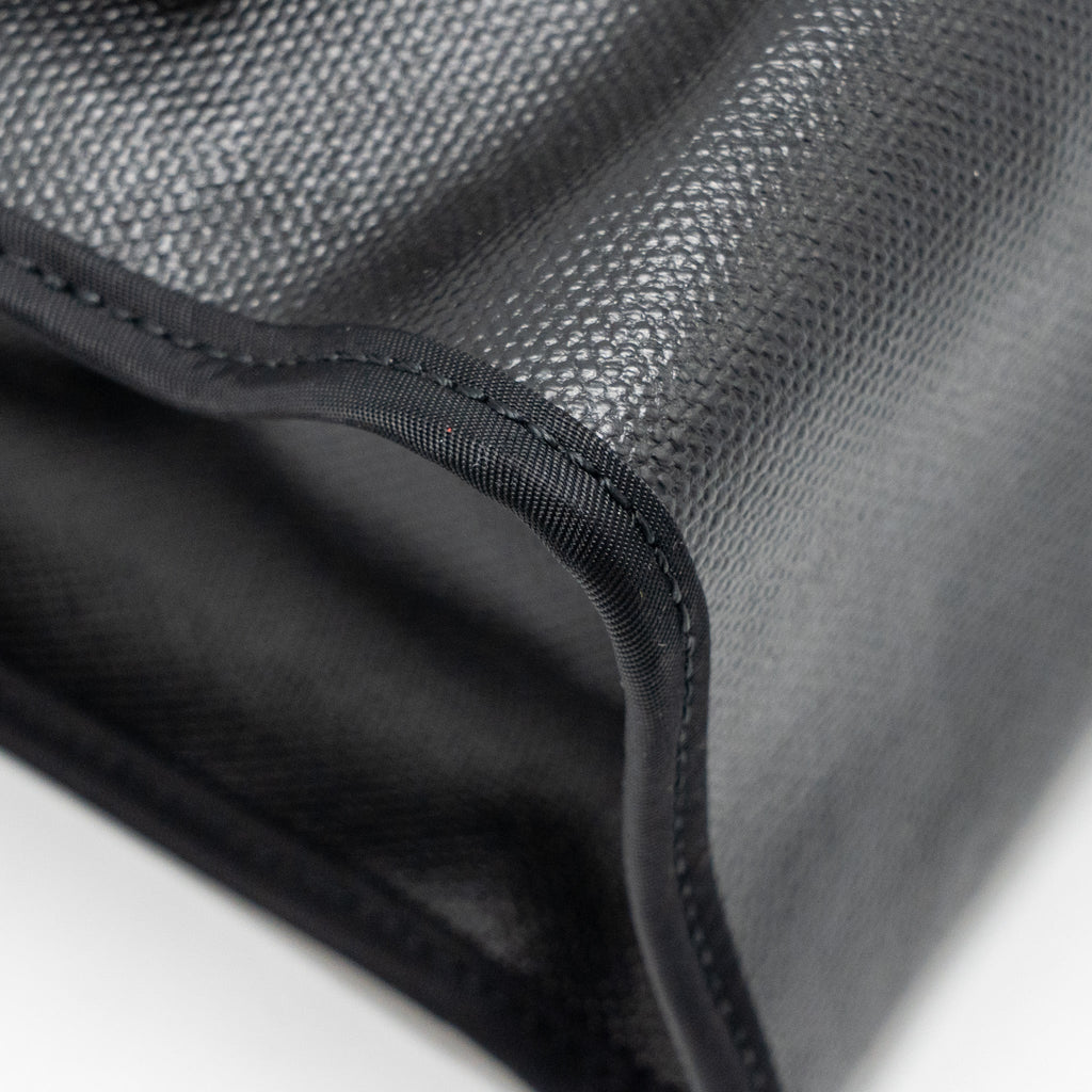 hermes-herbag-31-zip-bag-berline-canvas-hunter-leather-black-ecru-black-shw-stamp-d