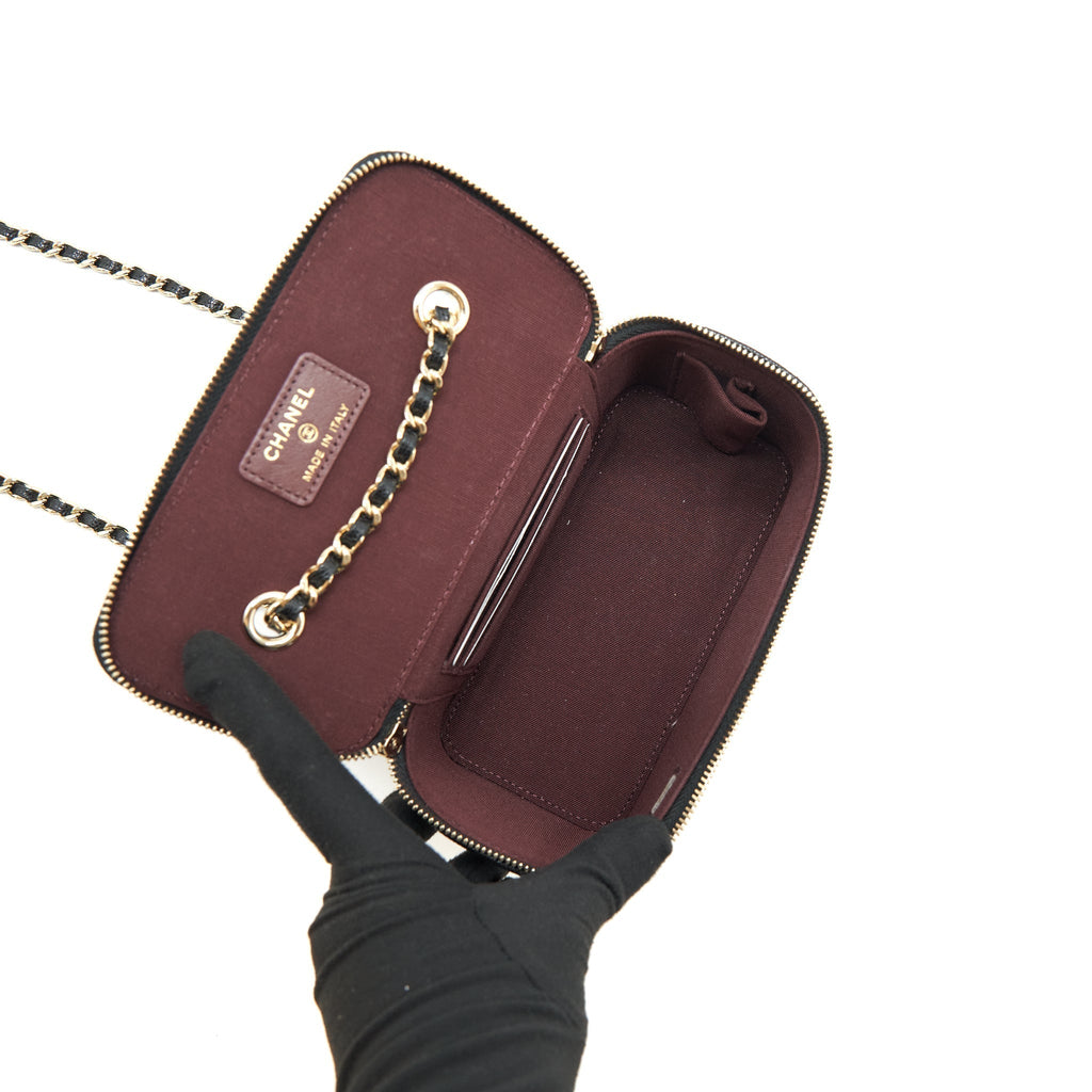 chanel-caviar-long-vanity-case-with-chain-caviar-black-lghw