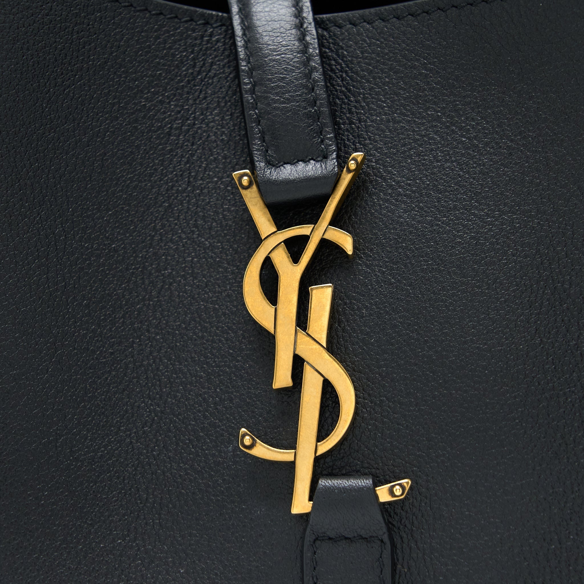 saint-laurent-le-5-a-7-soft-small-bag-in-smooth-calfskin-black-ghw