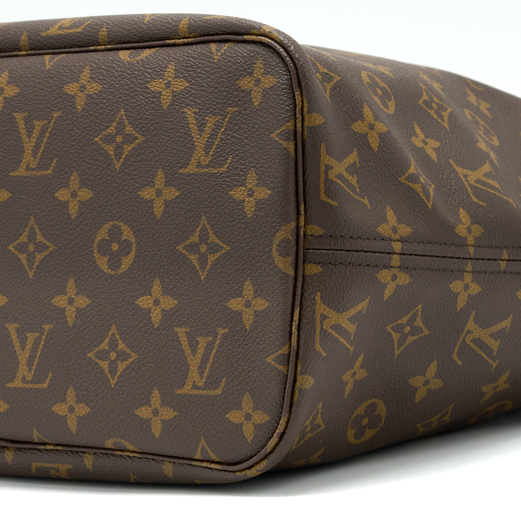 louis-vuitton-neverfull-mm-monogram-canvas-beige-lghw