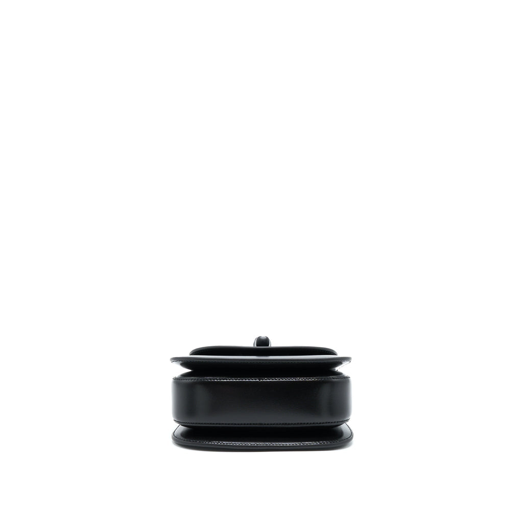 gucci-bamboo-1947-mini-top-handle-bag-black-with-black-hardware