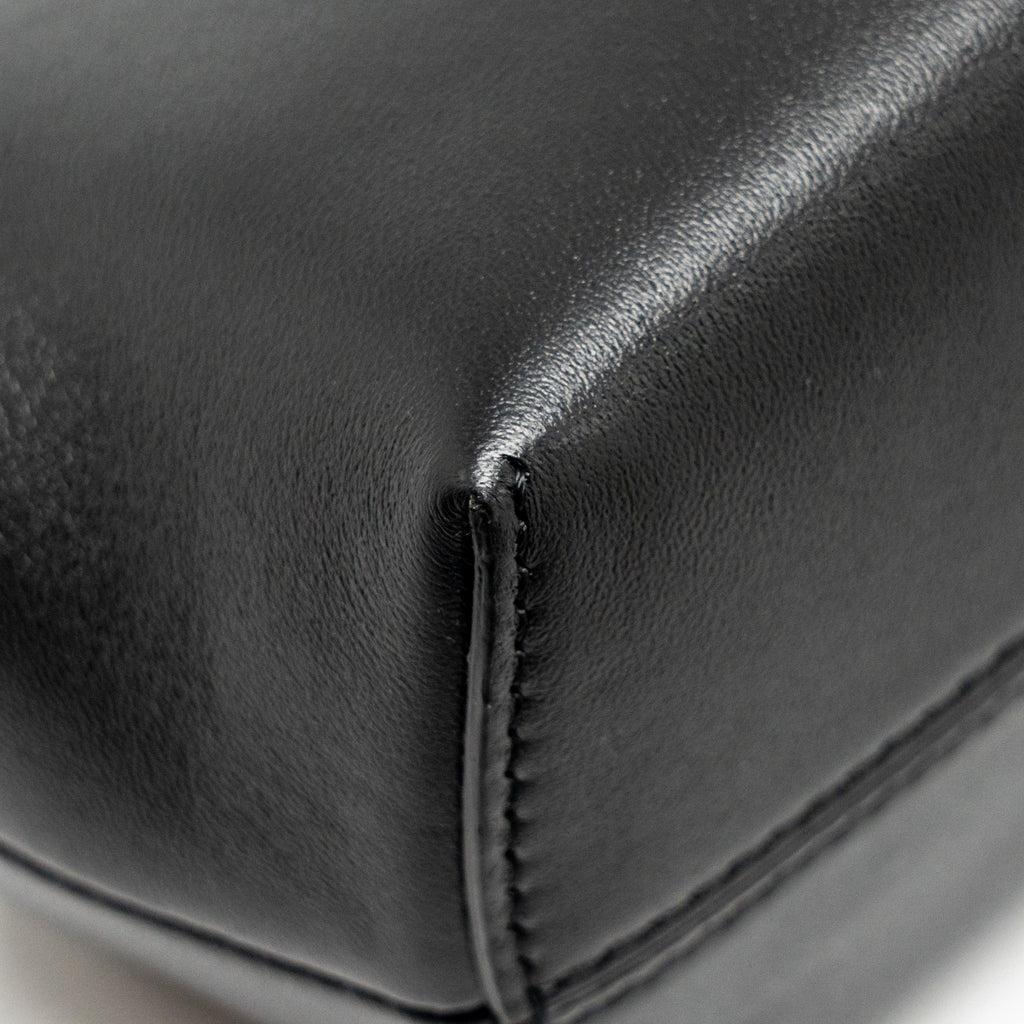 fendi-small-fendi-first-clutch-bag-nappa-black-ghw
