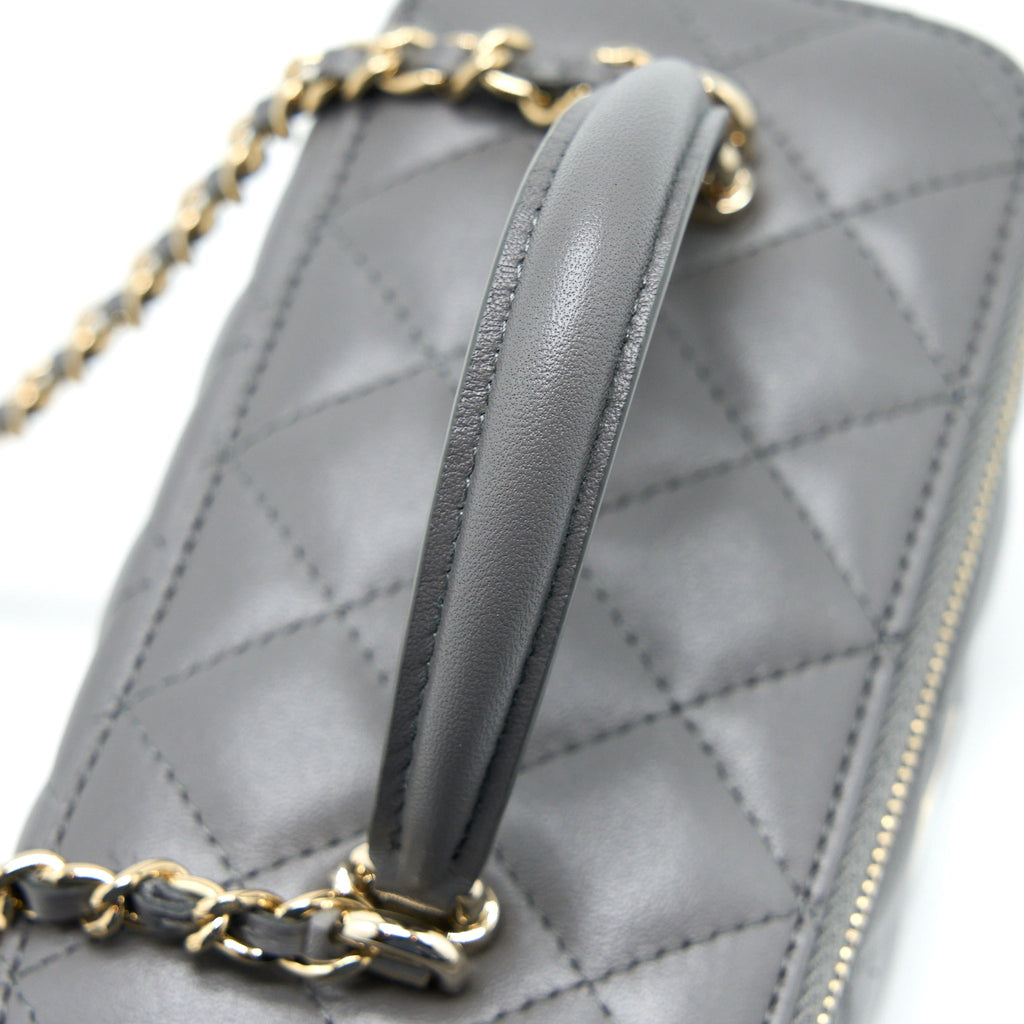 chanel-top-handle-long-vanity-with-chain-lambskin-grey-lghw-microchip