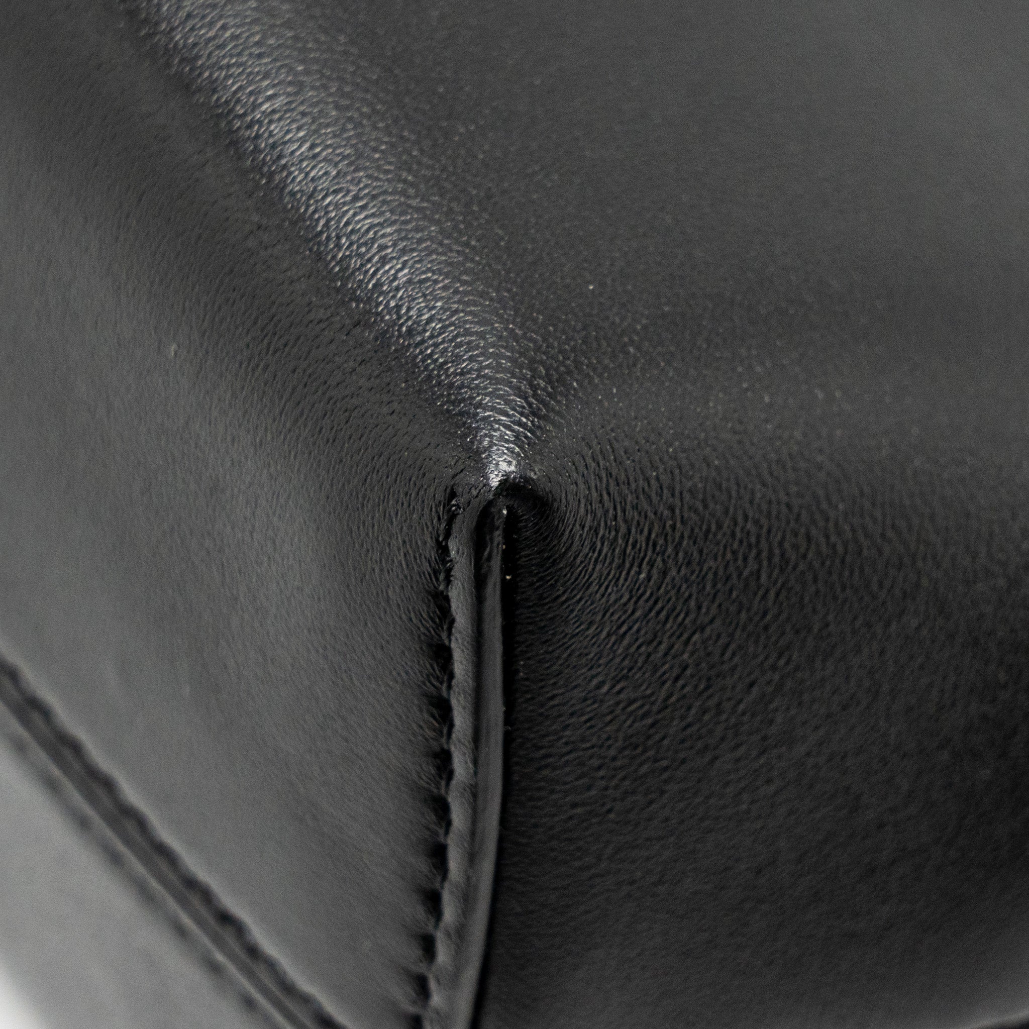 fendi-small-fendi-first-clutch-bag-nappa-black-ghw