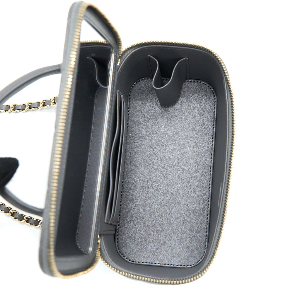 chanel-top-handle-long-vanity-with-chain-lambskin-grey-lghw-microchip