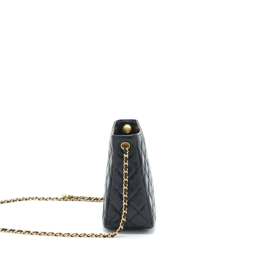 copy-of-chanel-22s-pearl-crush-hobo-bag-lambskin-black-ghw