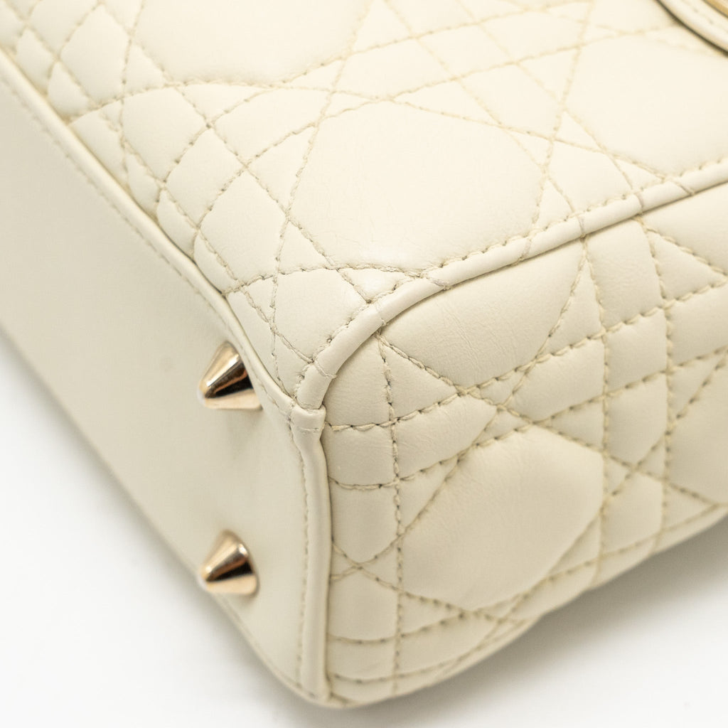 dior-small-lady-dior-lambskin-white-lghw-2