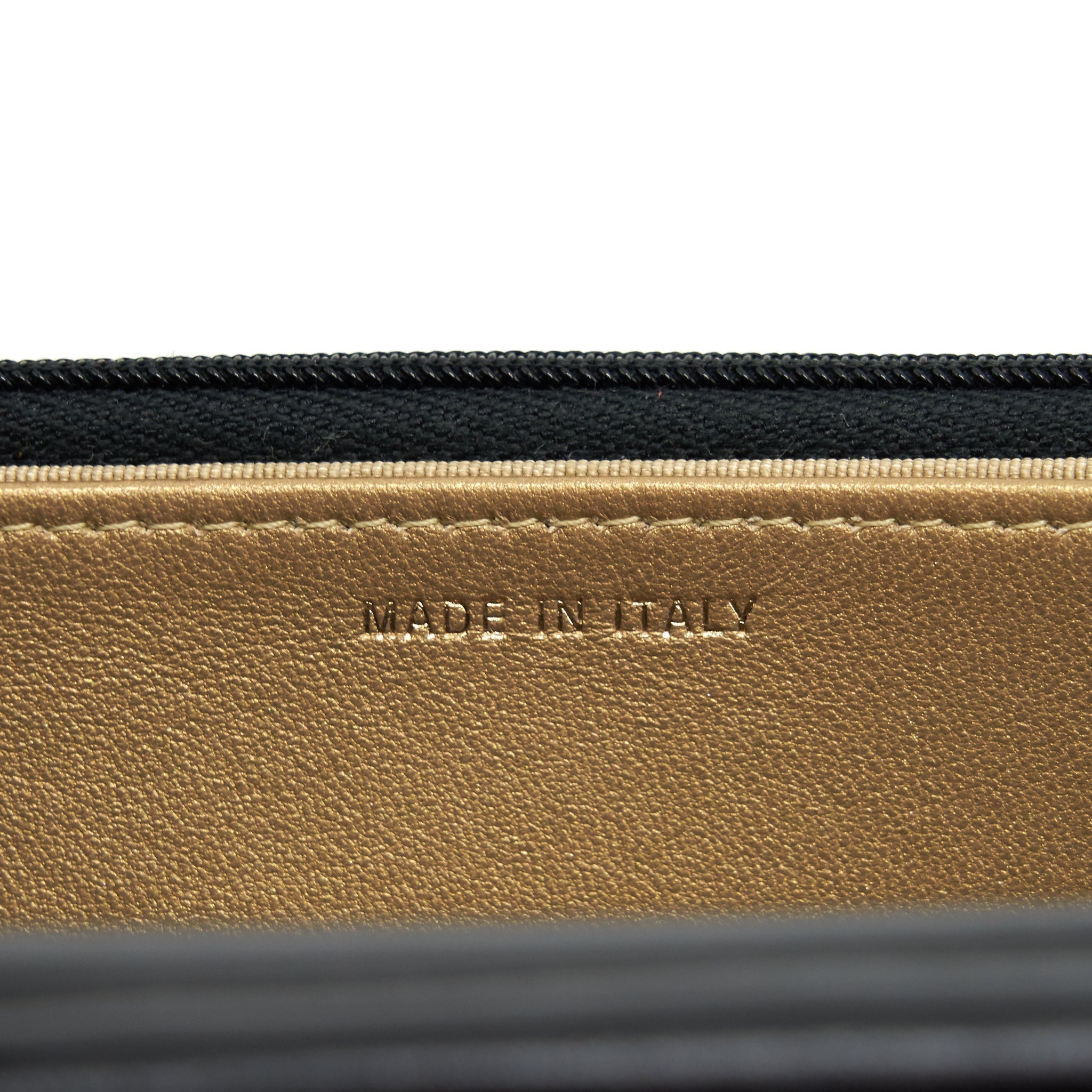 chanel-2021-seasonal-wallet-on-chain-black-ghw