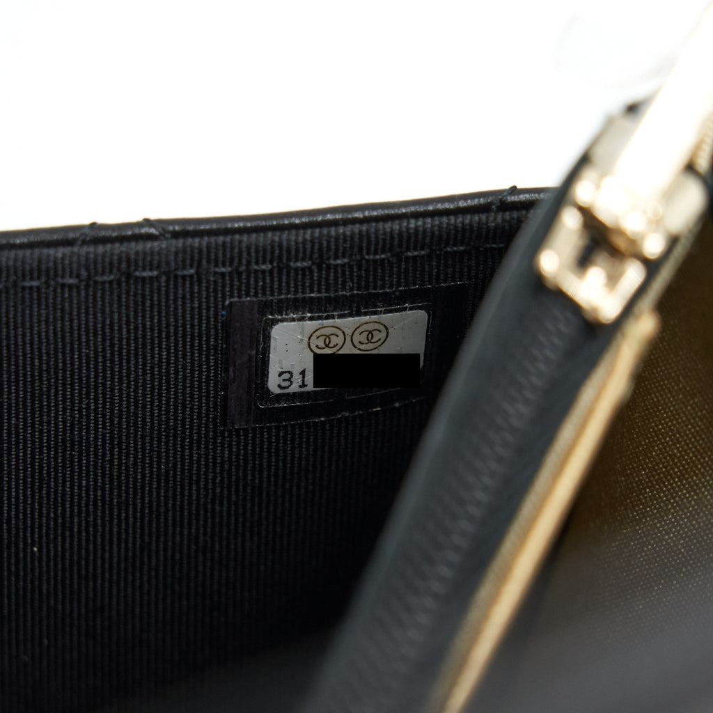 chanel-2021-seasonal-wallet-on-chain-black-ghw