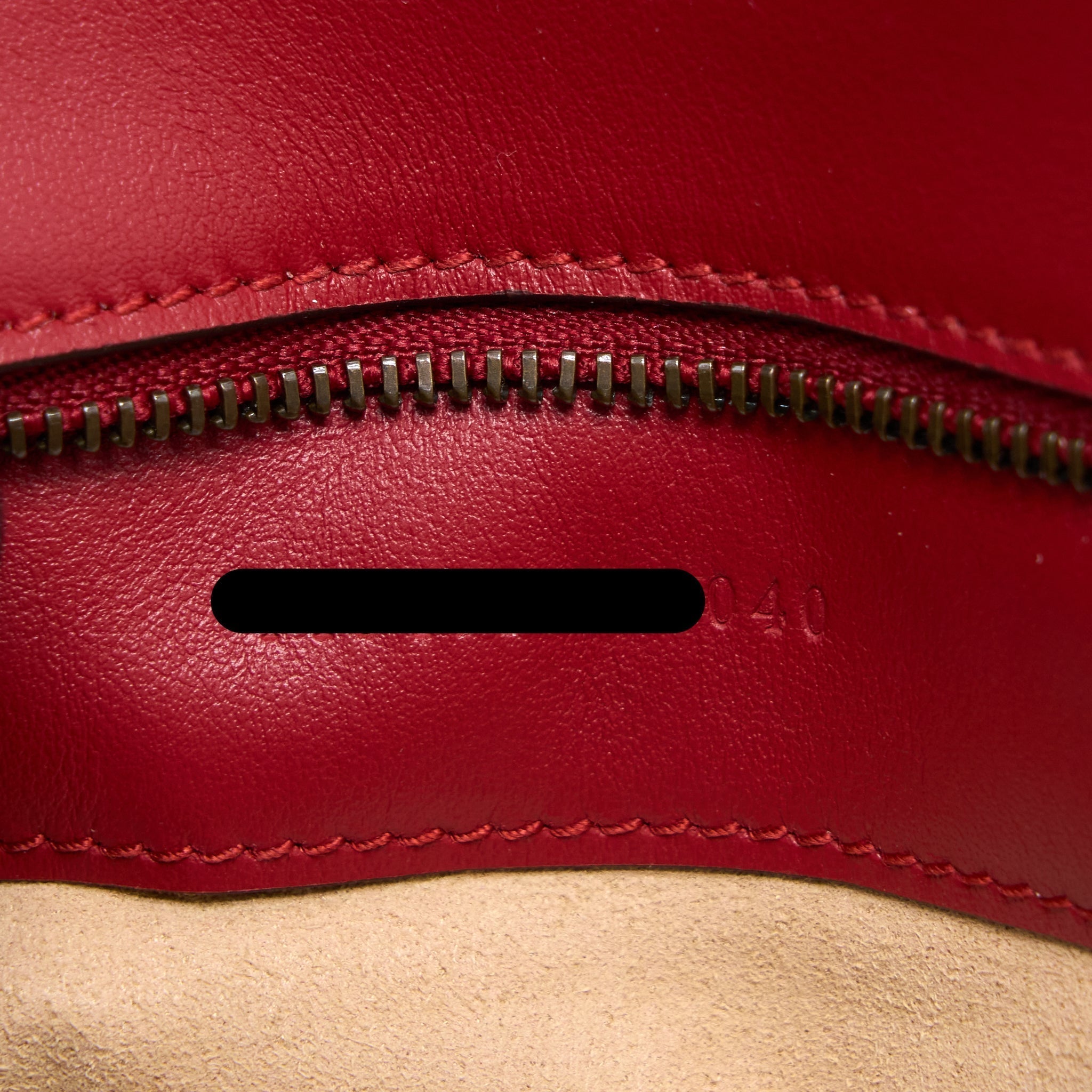 gucci-small-gg-marmont-bag-calfskin-red-brushed-ghw