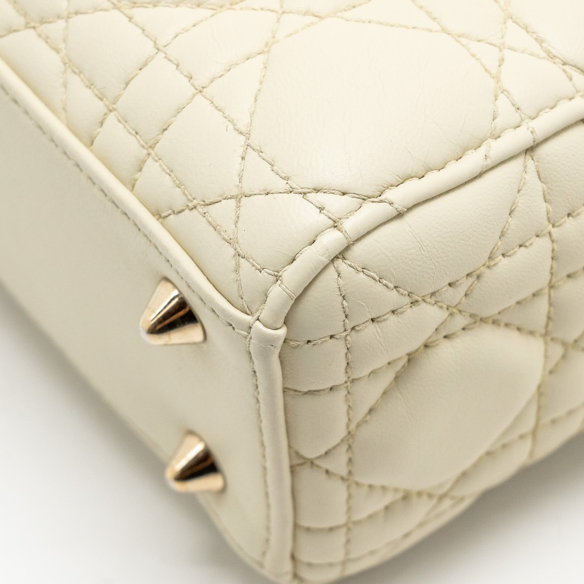 dior-small-lady-dior-lambskin-white-lghw-2