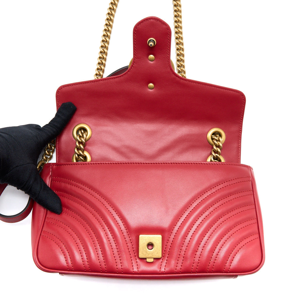 gucci-small-gg-marmont-bag-calfskin-red-brushed-ghw