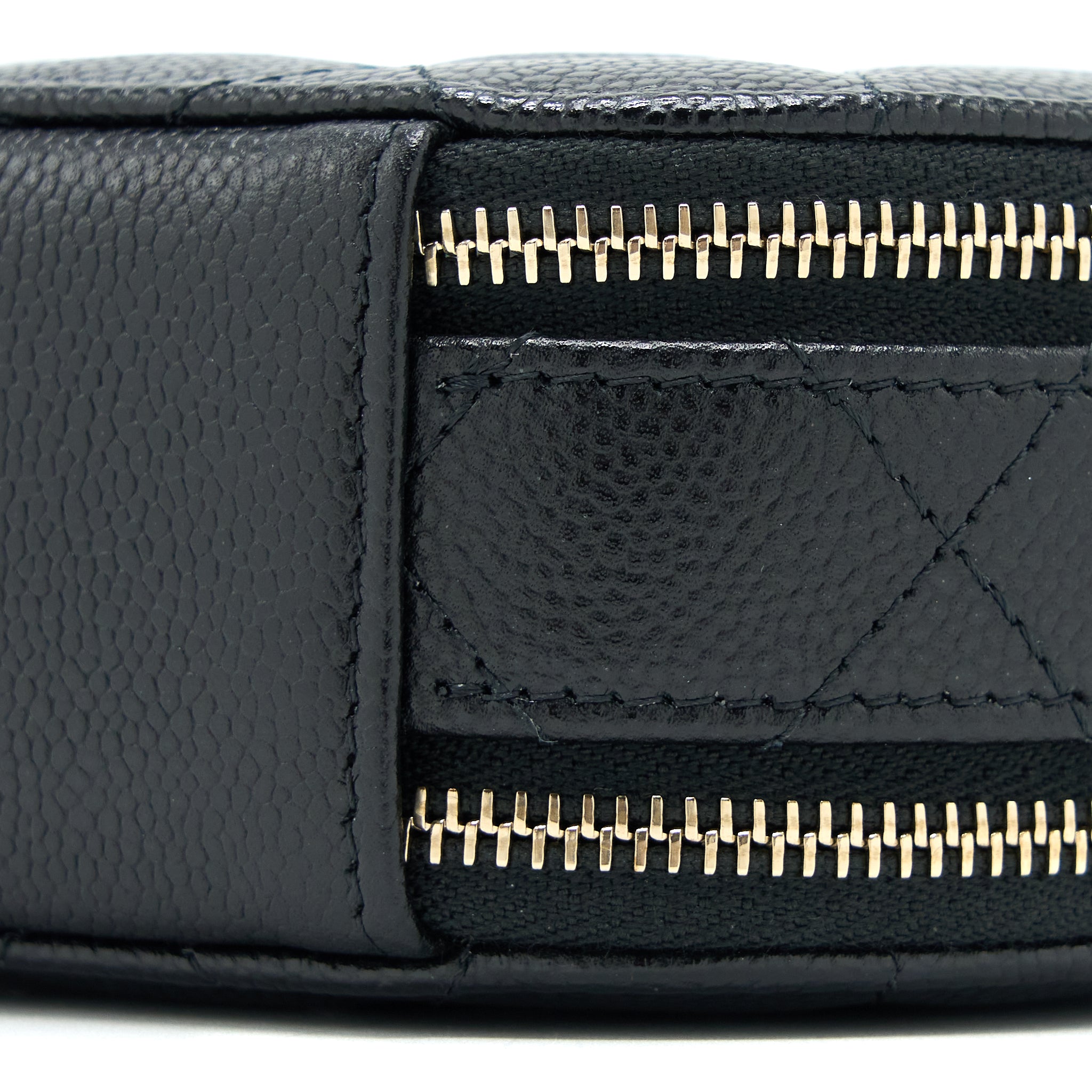 chanel-mini-top-handle-round-vanity-case-with-chain-caviar-black-lghw