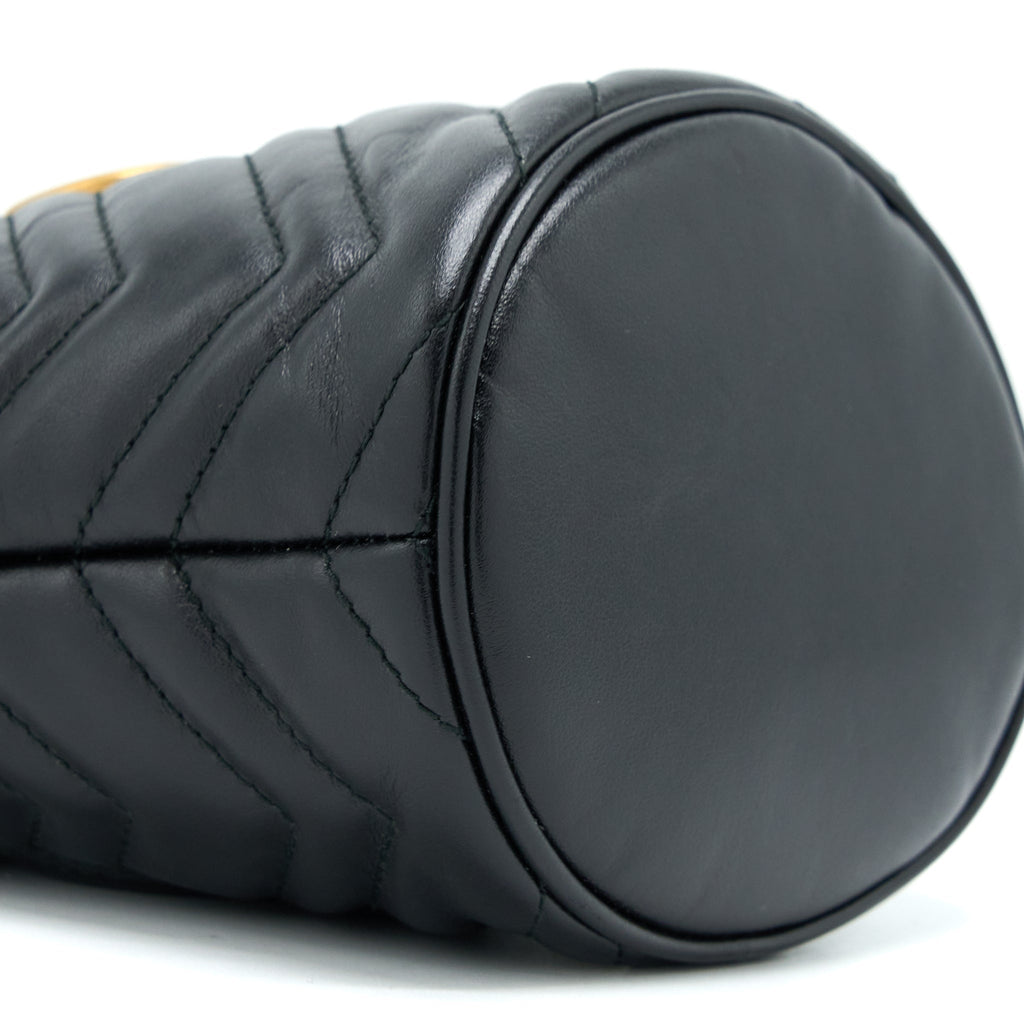 gucci-gg-marmont-mini-bucket-black-ghw