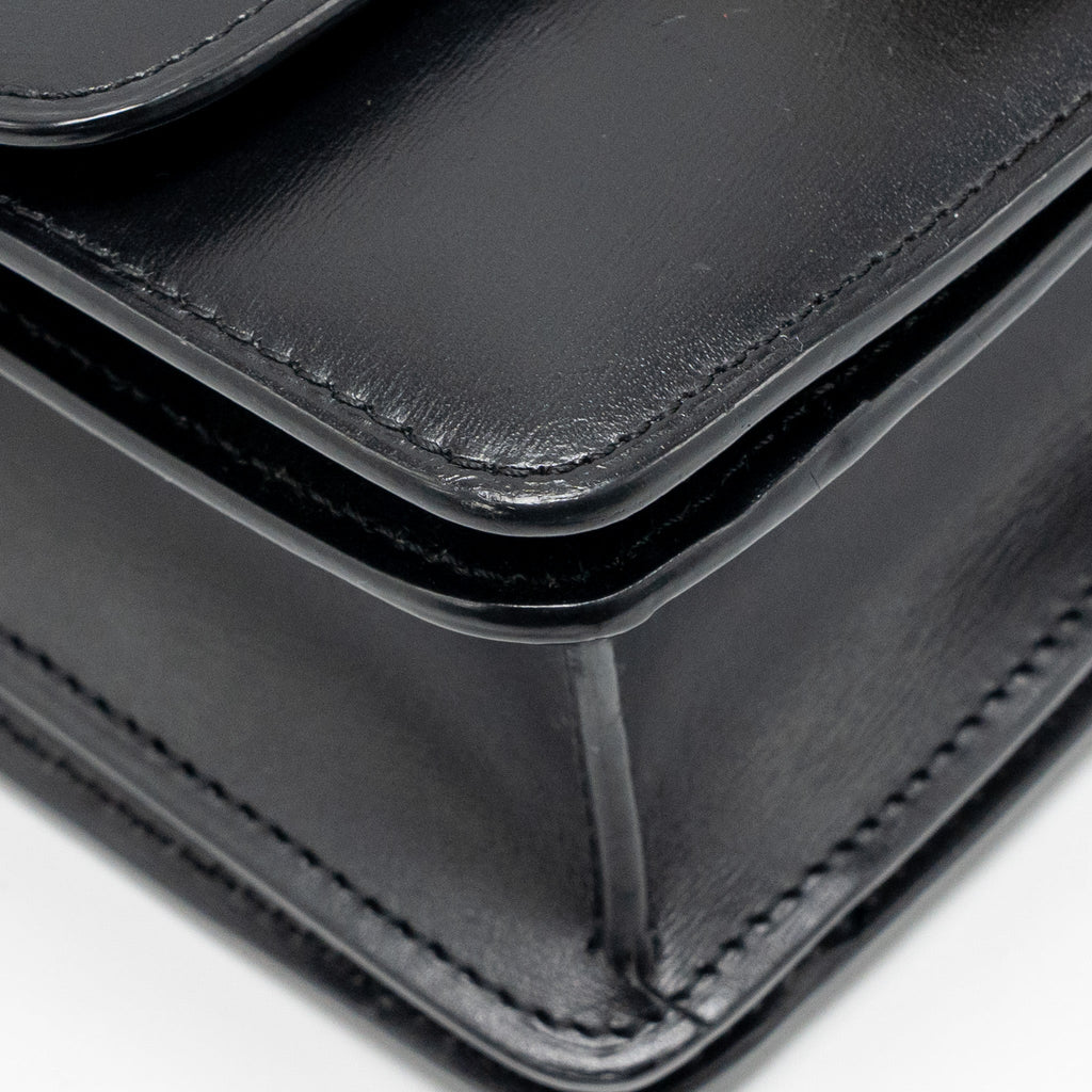 celine-teen-classic-bag-calfskin-black-ghw