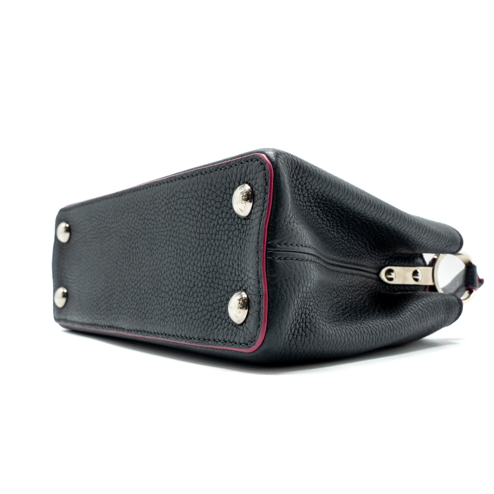 louis-vuitton-capucines-bb-taurillon-leather-navy-shw