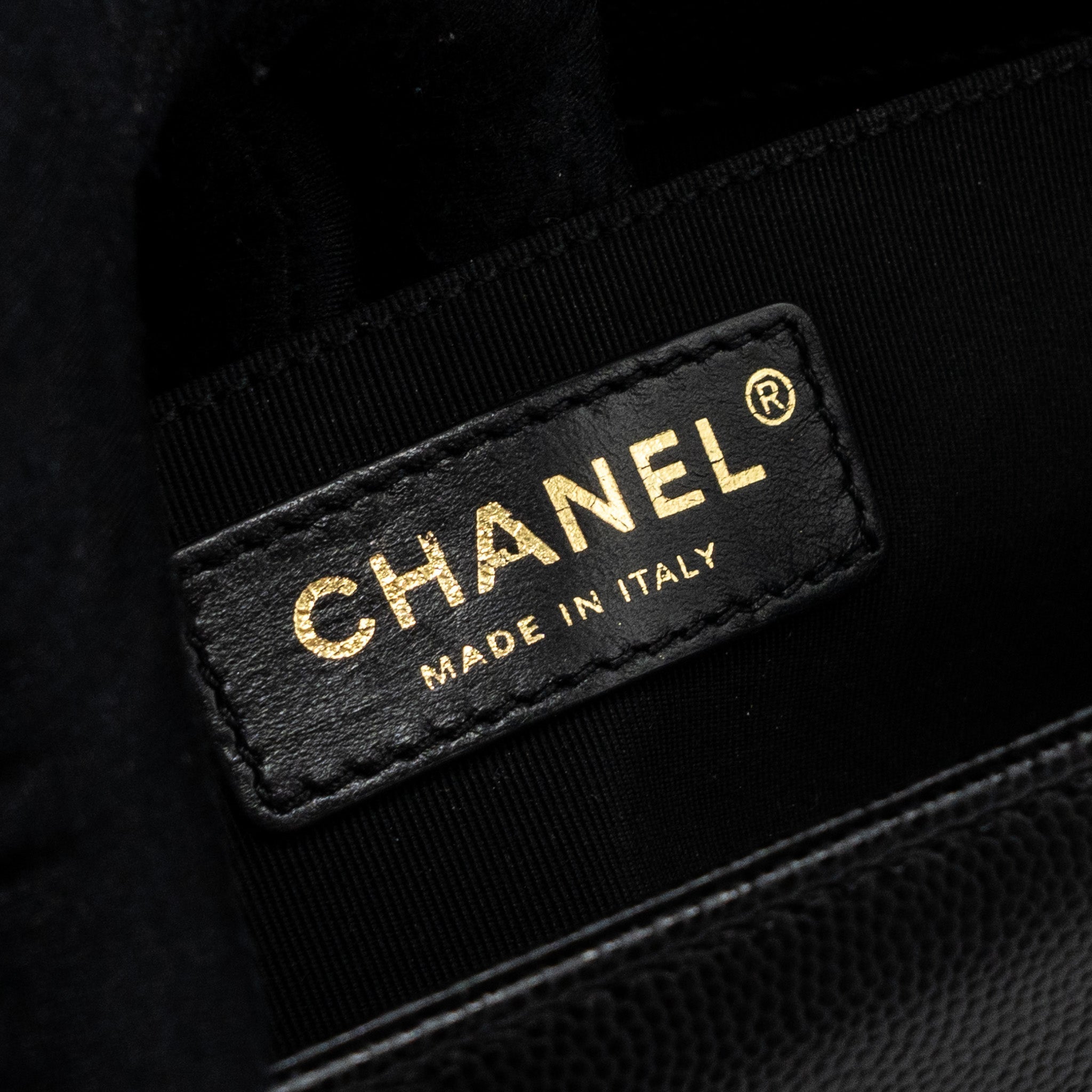 chanel-medium-classic-boy-bag-caviar-black-ghw-microchip
