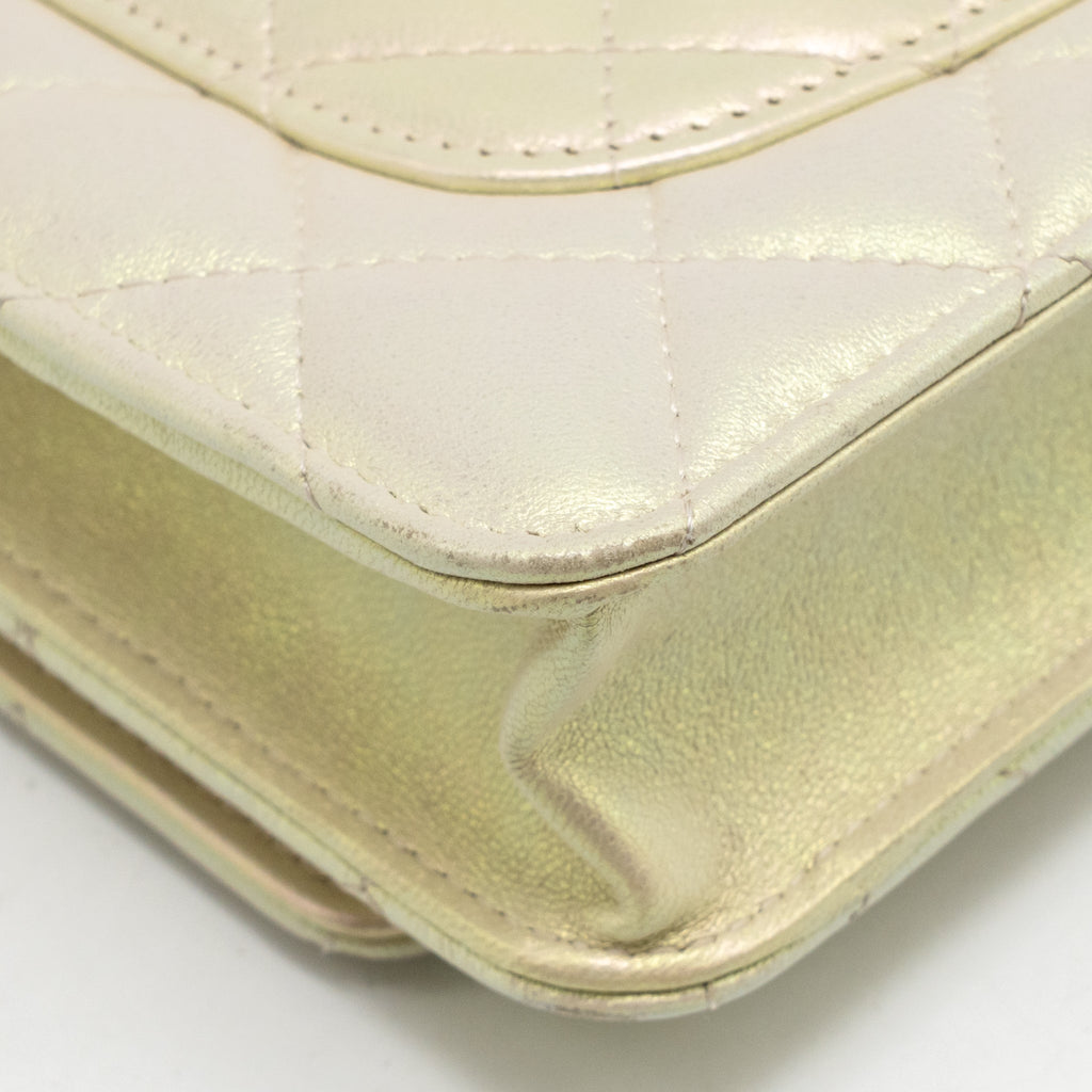 chanel-wallet-on-chain-lambskin-iridescent-ivory-lghw-copy