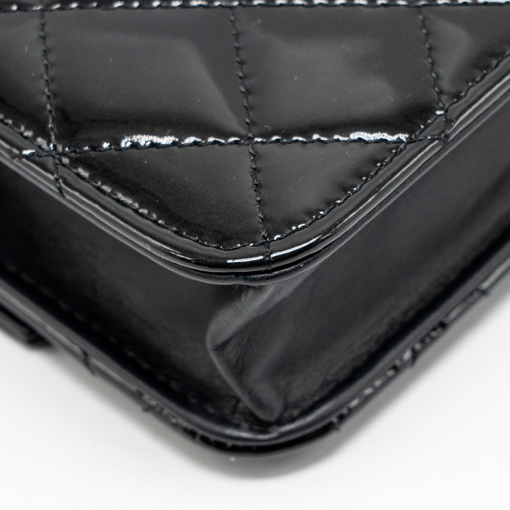 chanel-wallet-on-chain-patent-leather-black-shw-1