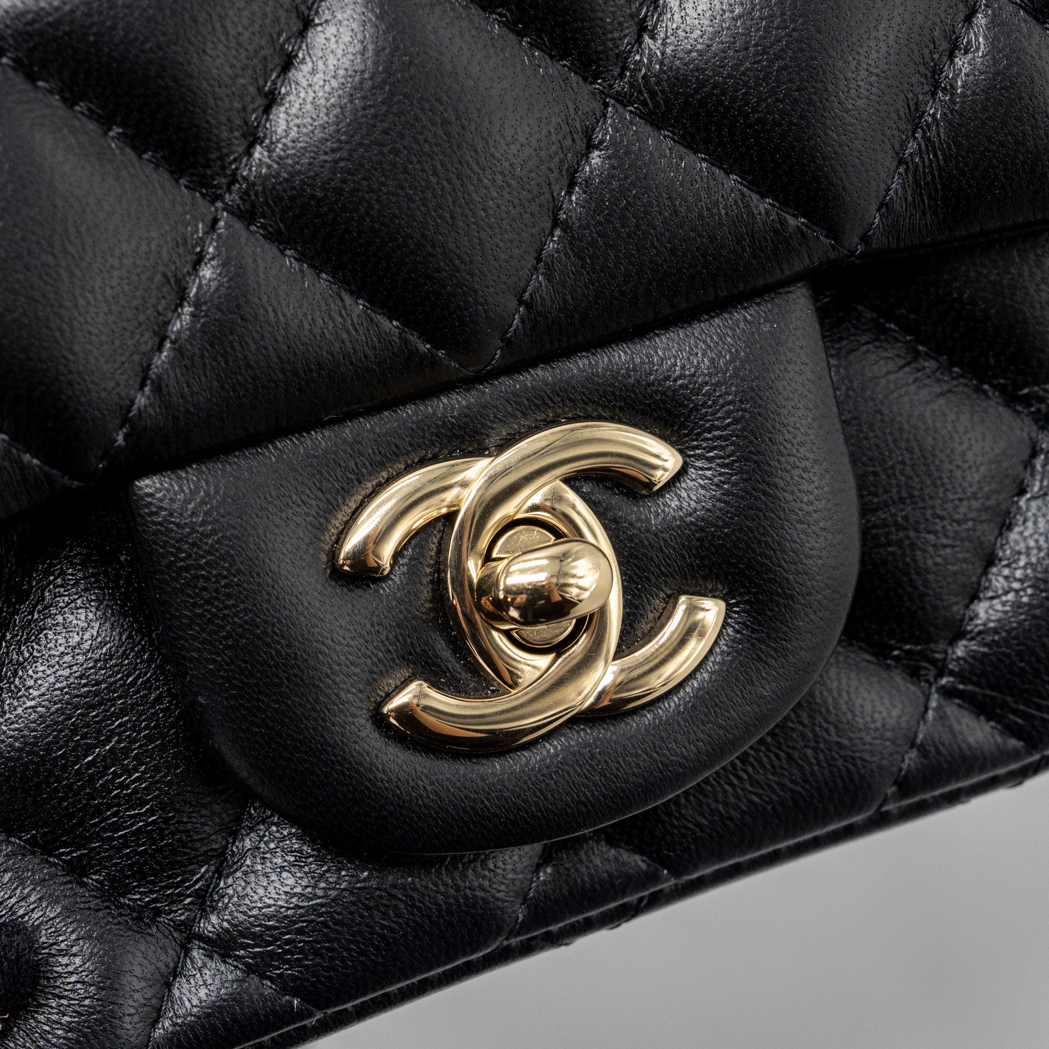 copy-of-chanel-classic-mini-square-flap-bag-lambskin-black-lhw