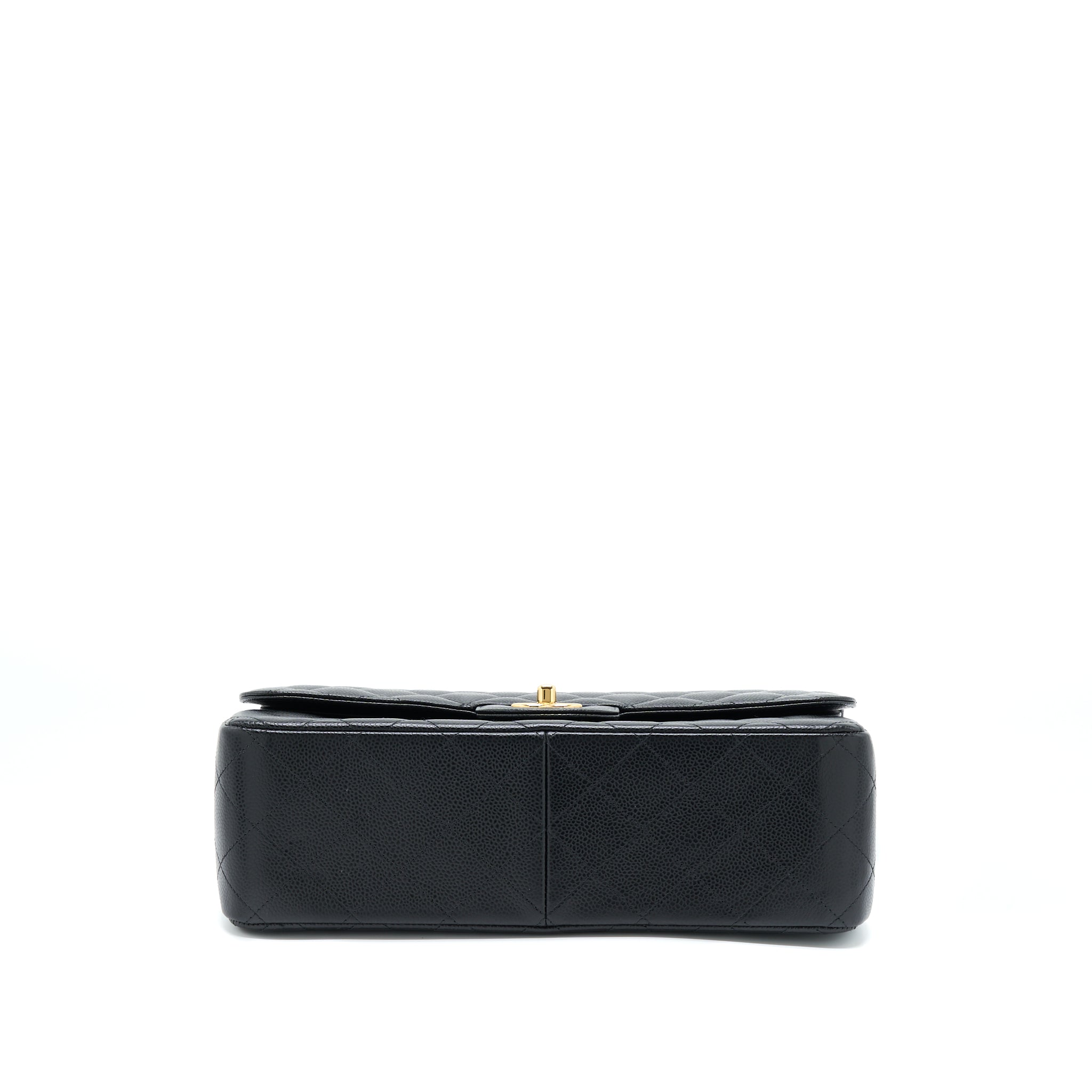 chanel-classic-jumbo-flap-bag-caviar-black-ghw