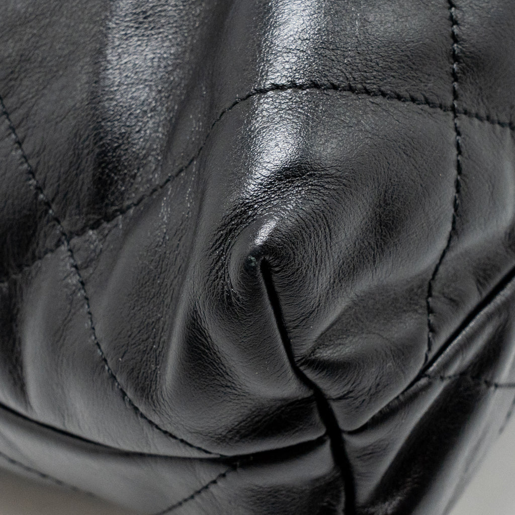 chanel-22-black-1