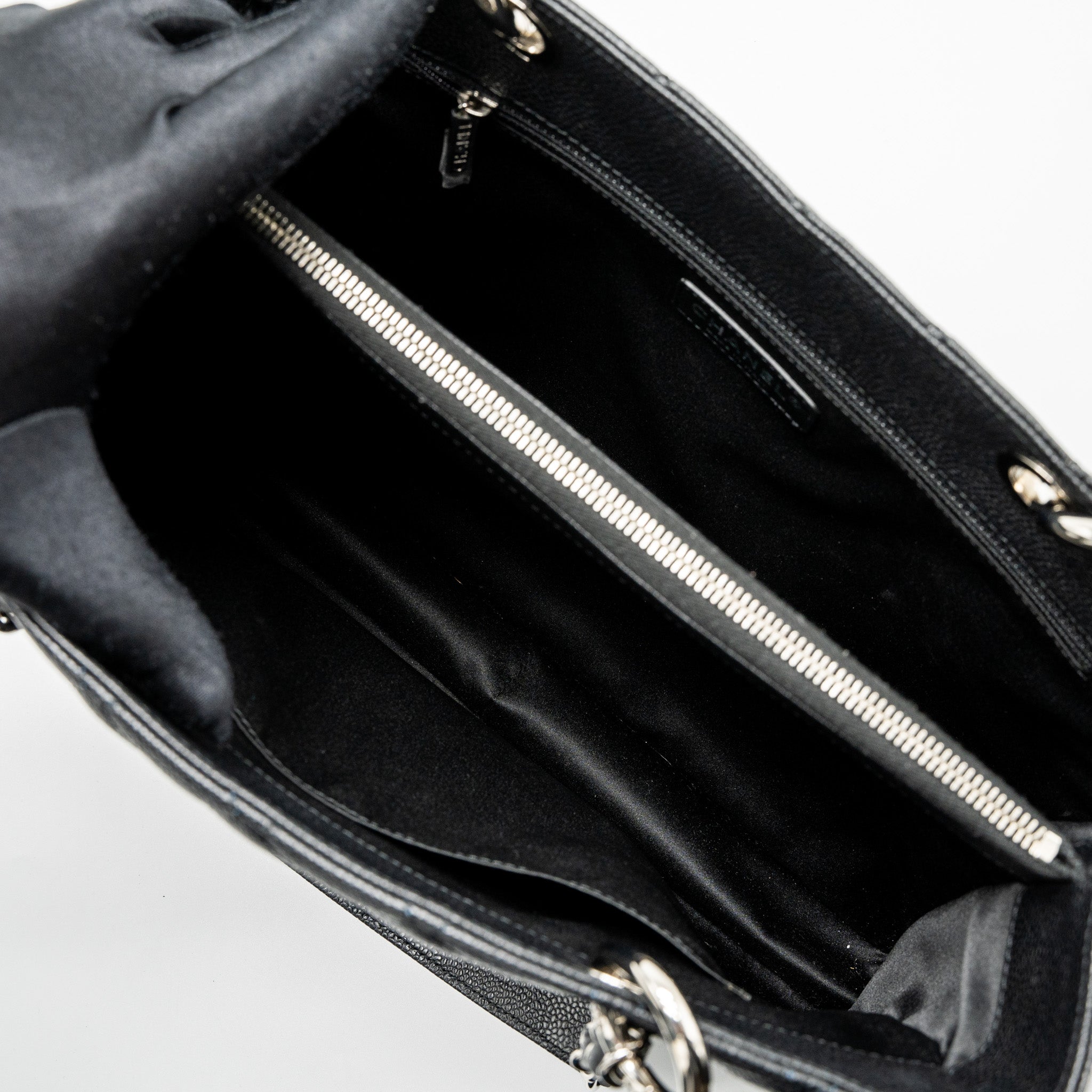 chanel-grand-shopping-tote-gst-caviar-black-ghw-1