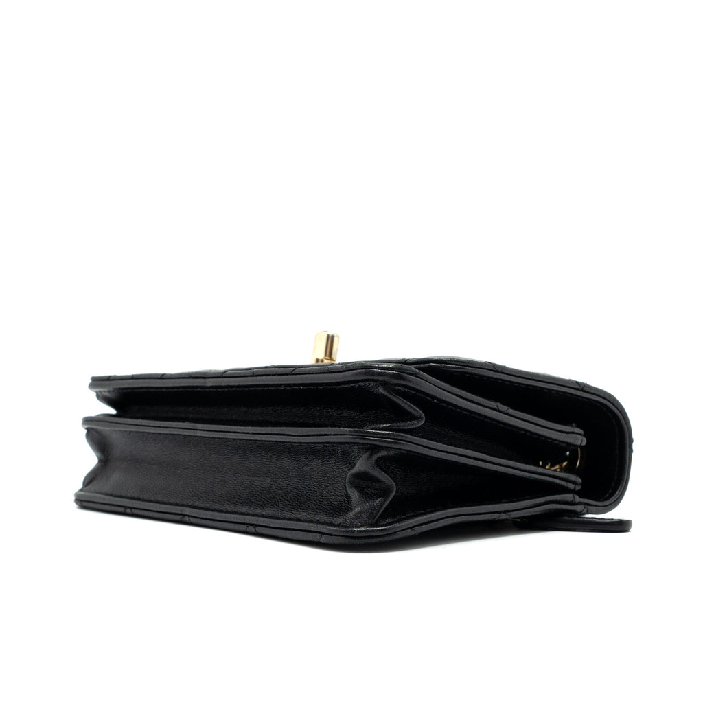 chanel-mini-trendy-cc-wallet-on-chain-lambskin-black-lghw