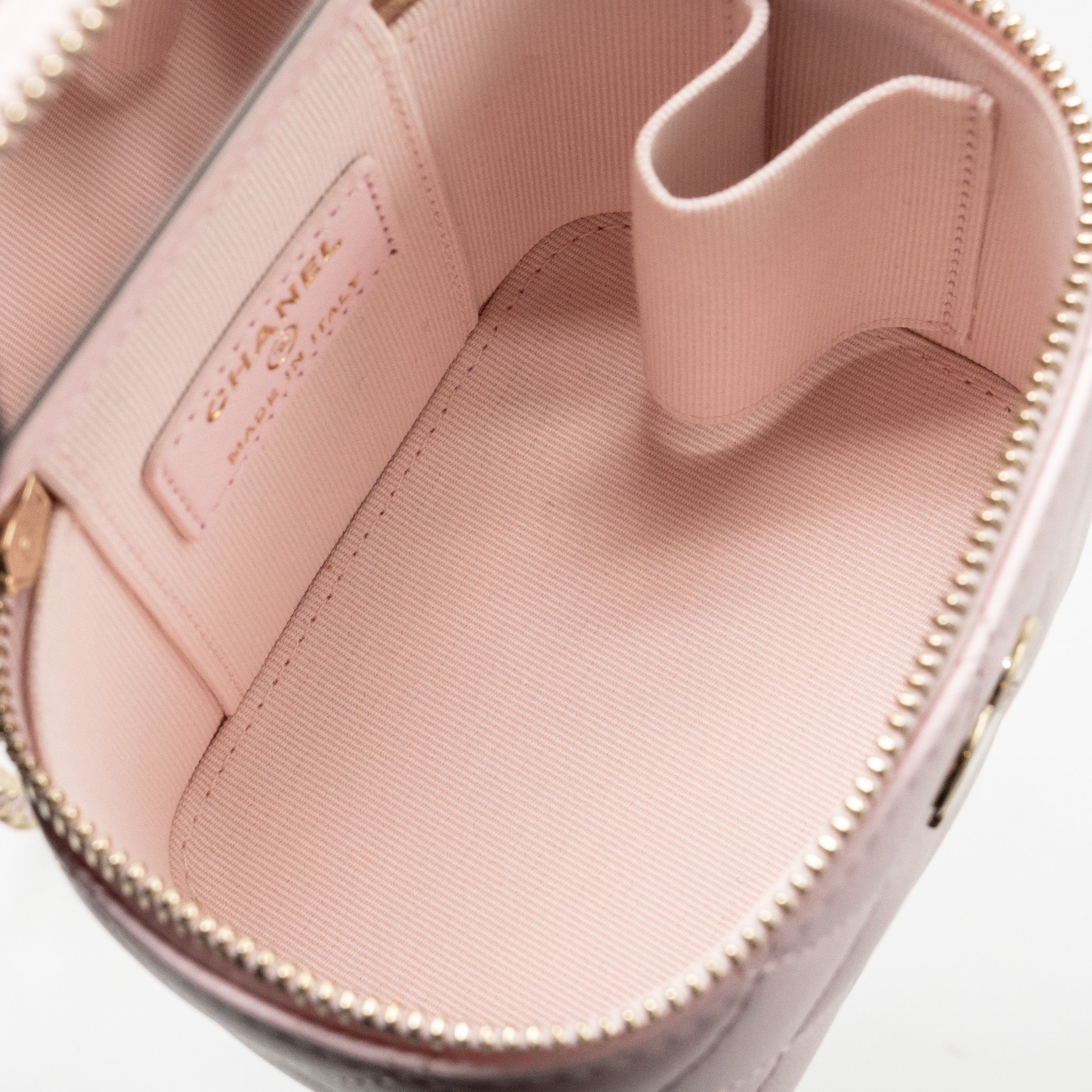 chanel-top-handle-mini-vanity-case-with-chain-lambskin-light-pink-lghw
