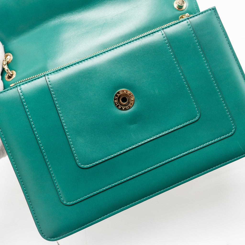 bvlgari-serpenti-forever-shoulder-bag-calfskin-green-lghw-3