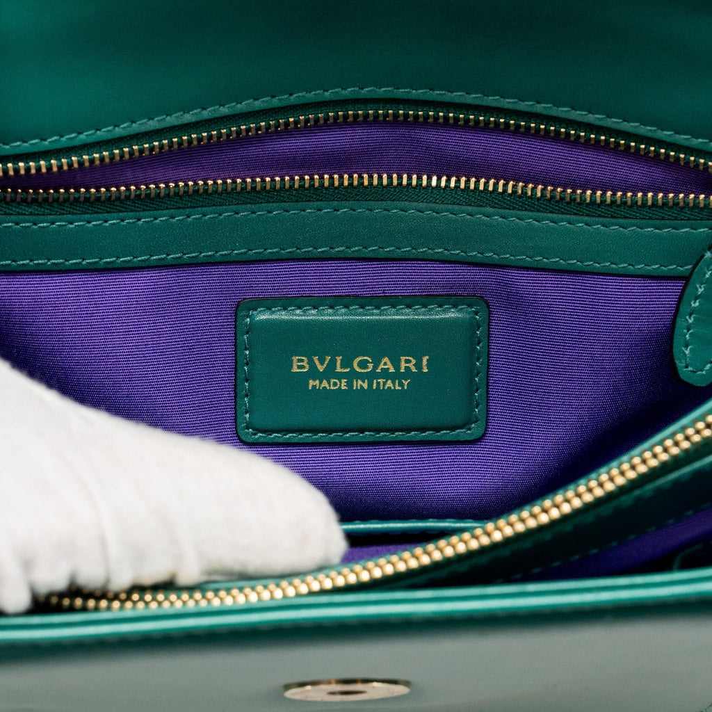 bvlgari-serpenti-forever-shoulder-bag-calfskin-green-lghw-3