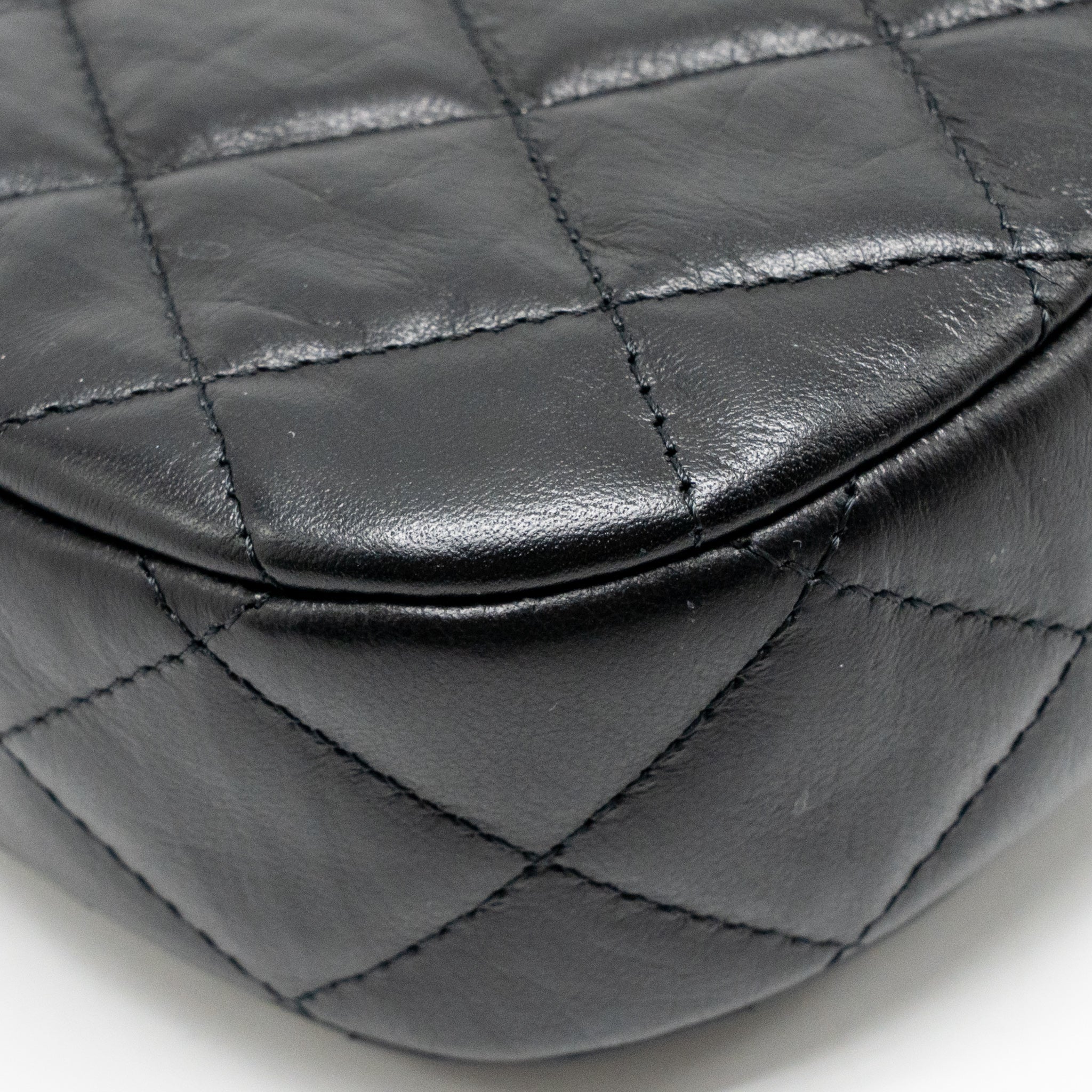 chanel-hobo-bag