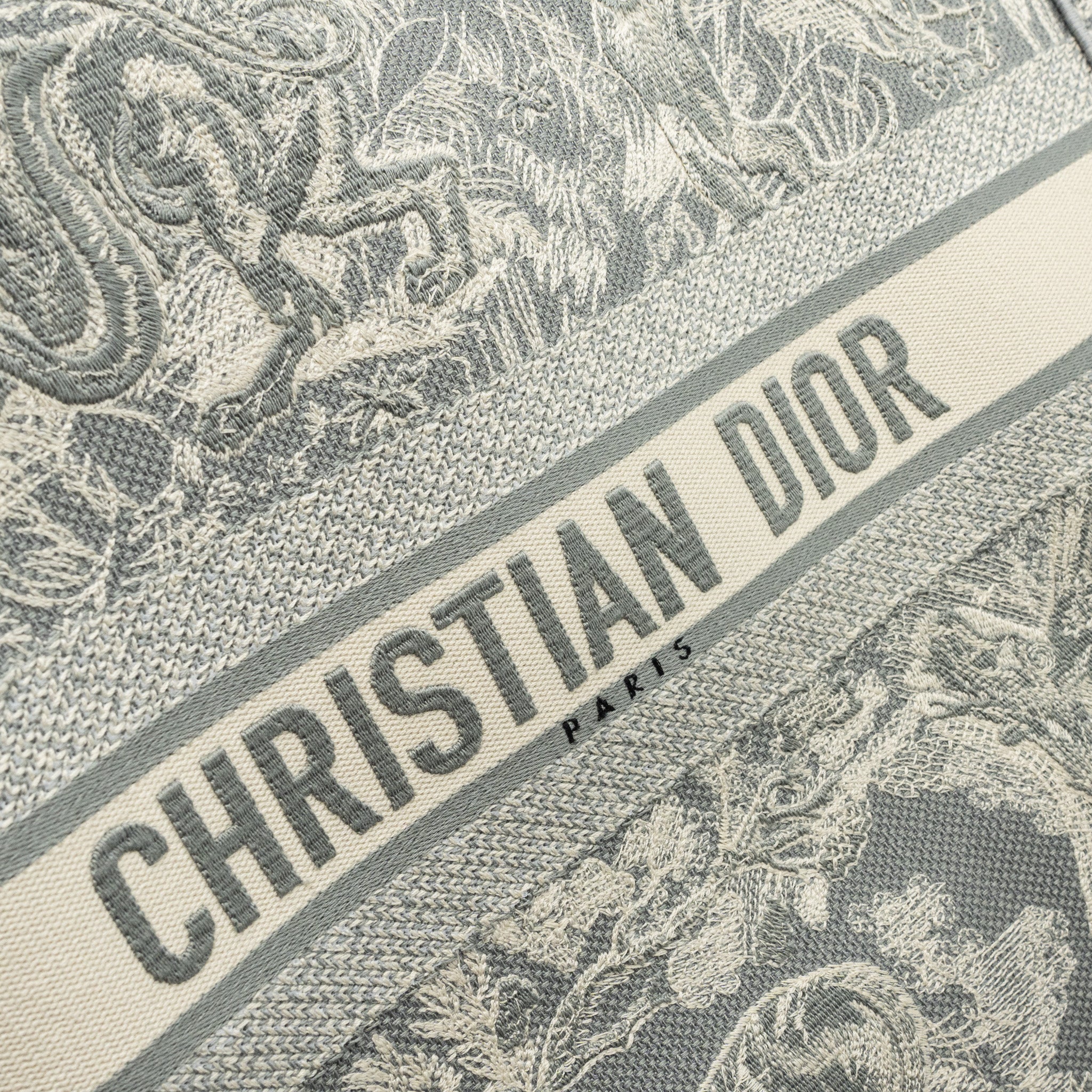 dior-large-book-tote-ecru-and-grey-toile-de-jouy-embroidery
