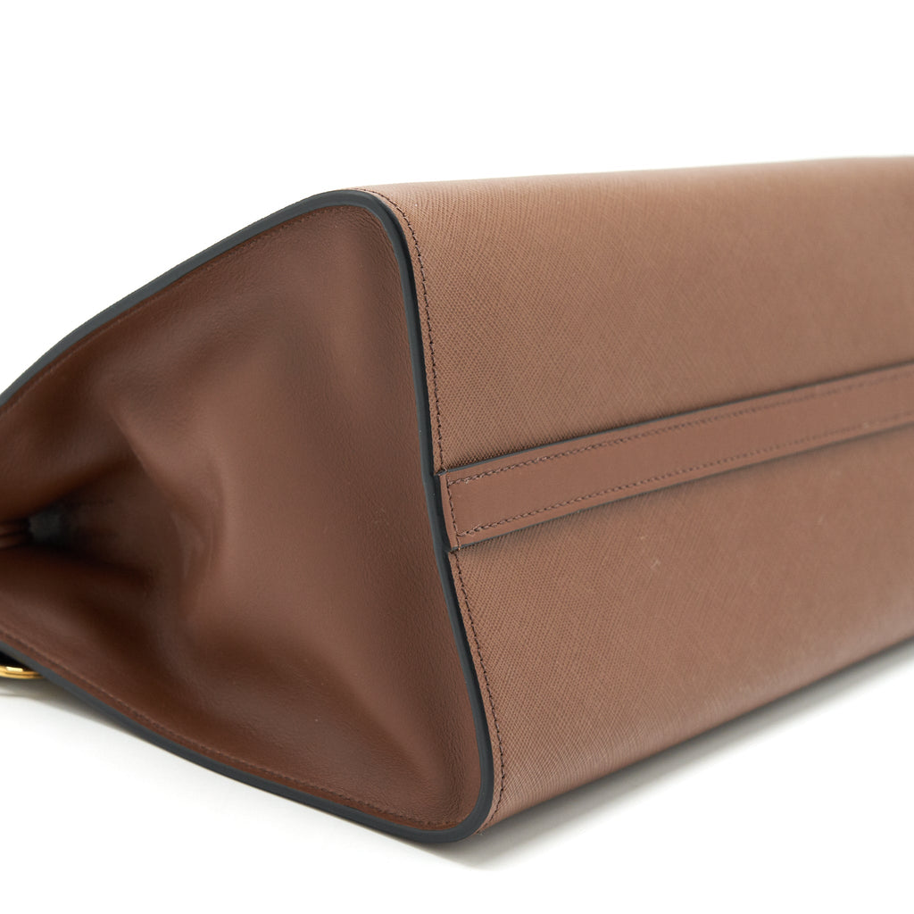 prada-saffiano-borda-bag-brown