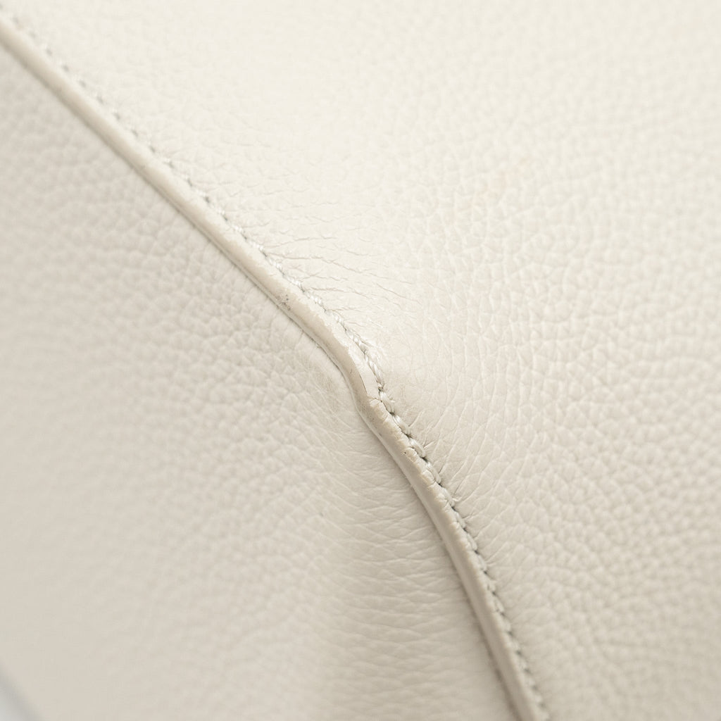 loewe-small-puzzle-bag-grained-calfskin-white-shw-copy-1