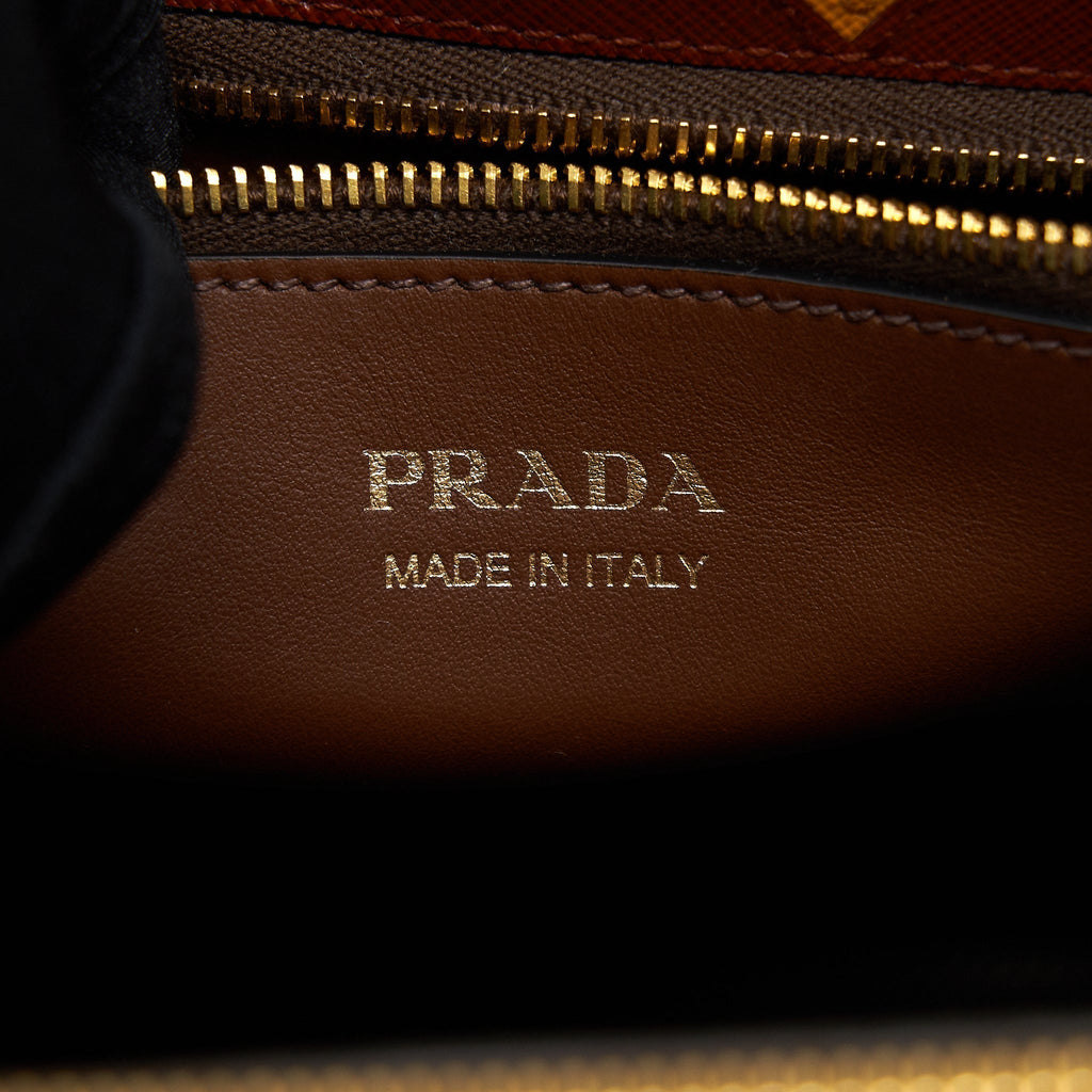 prada-saffiano-borda-bag-brown