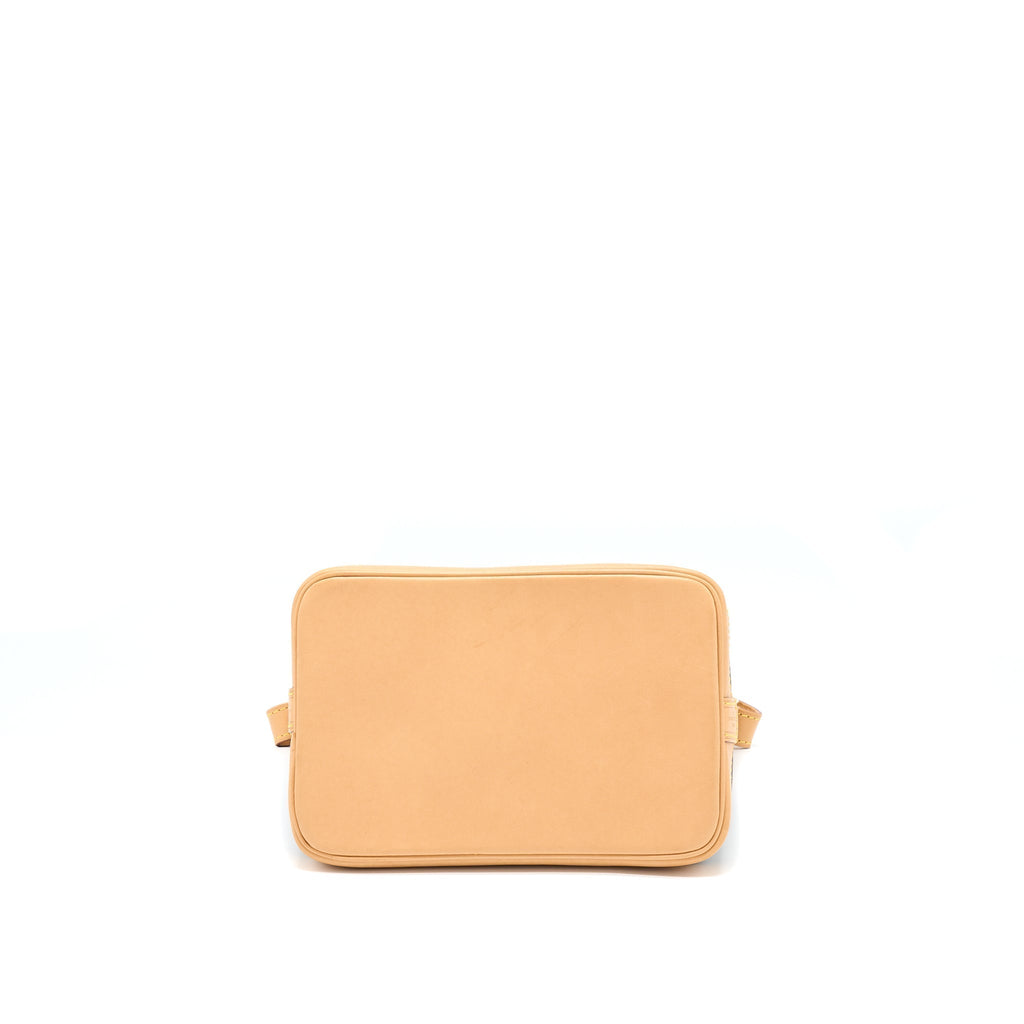 louis-vuitton-neo-noe-bb-monogram-canvas-ghw