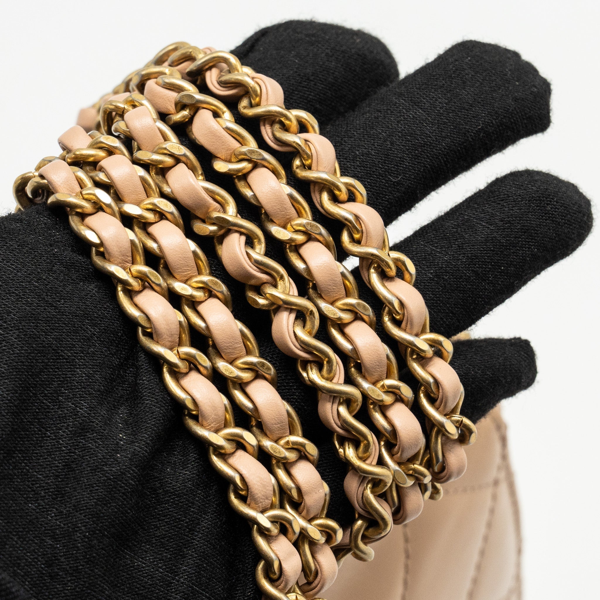 chanel-21a-gold-crush-flap-bag-calfskin-beige-ghw-microchip