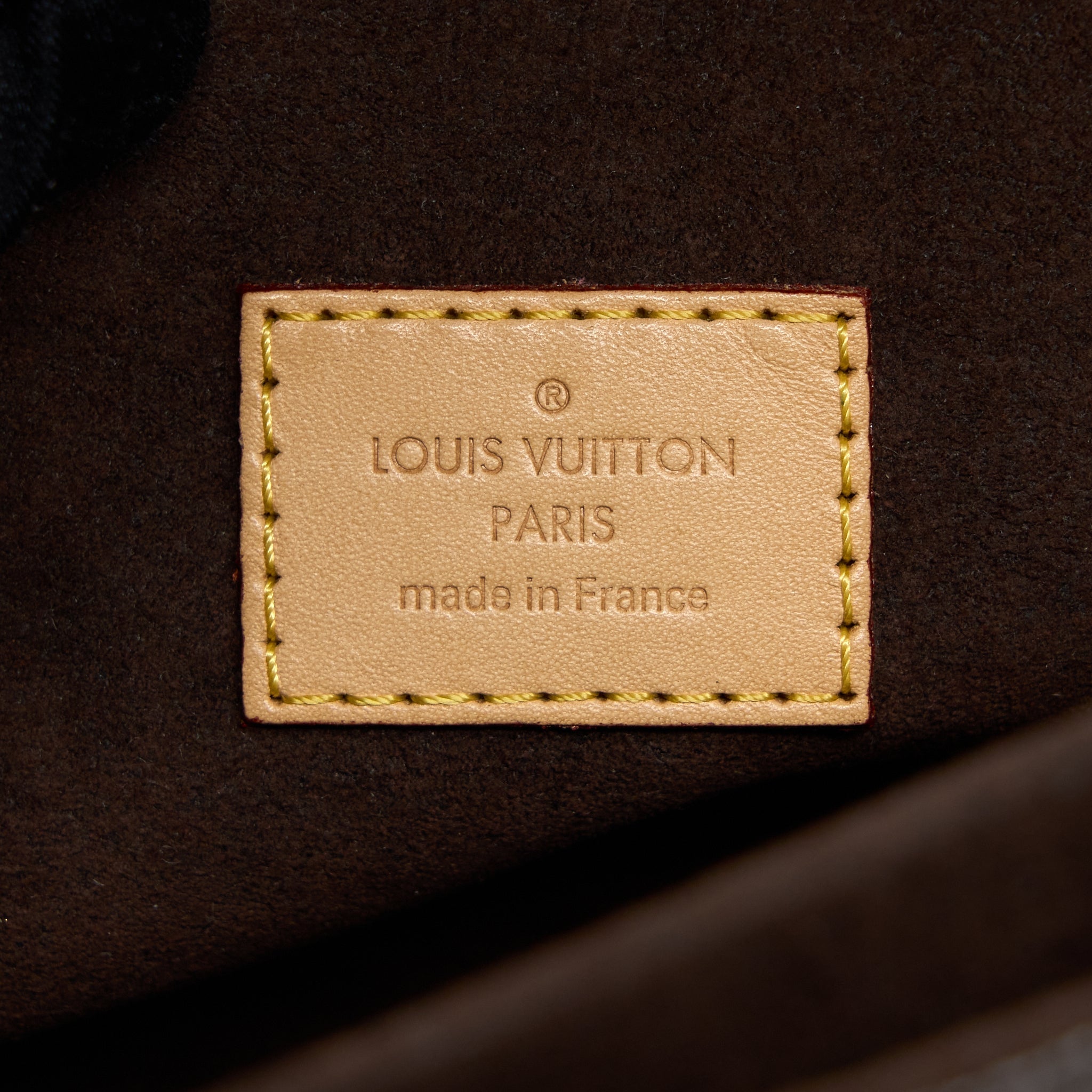 louis-vuitton-pochette-metis-monogram-canvas-ghw-5