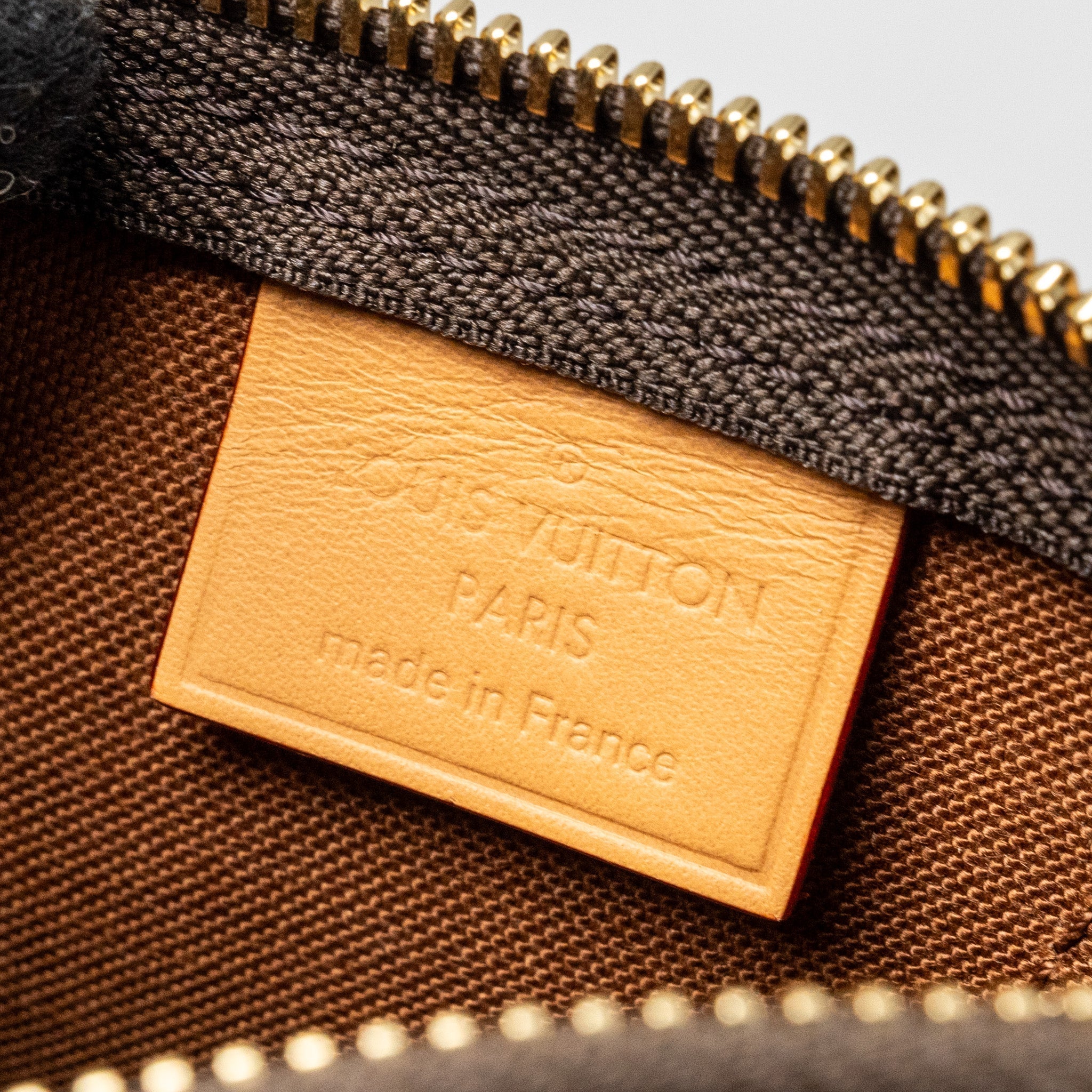 louis-vuitton-nano-speedy-monogram-canvas-ghwnew-version-2