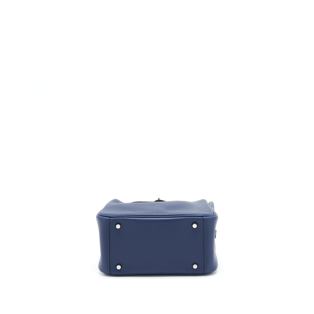 hermes-mini-lindy-swift-navy-bleu-frida-shw-stamp-z-1