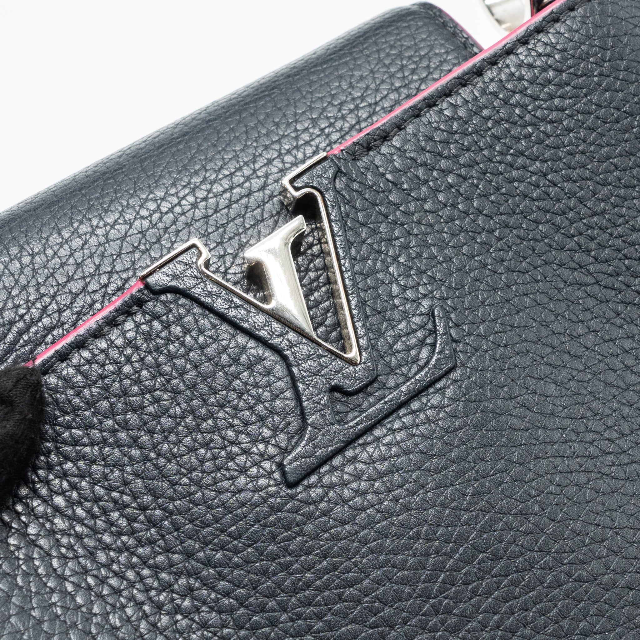 louis-vuitton-capucines-bb-taurillon-leather-navy-shw