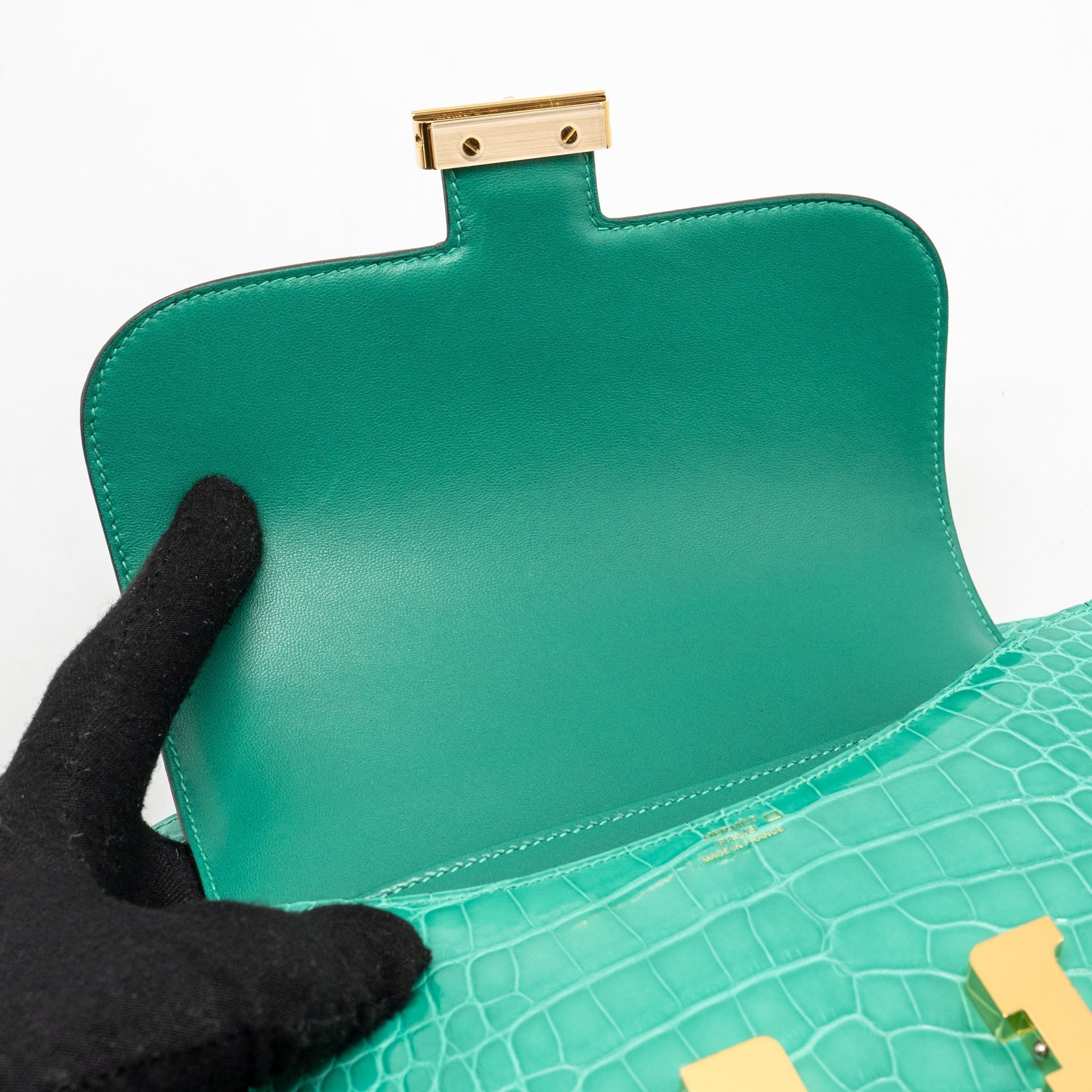hermes-mini-constance-shiny-alligator-mississippiensis-vert-jade-ghw-stamp-u