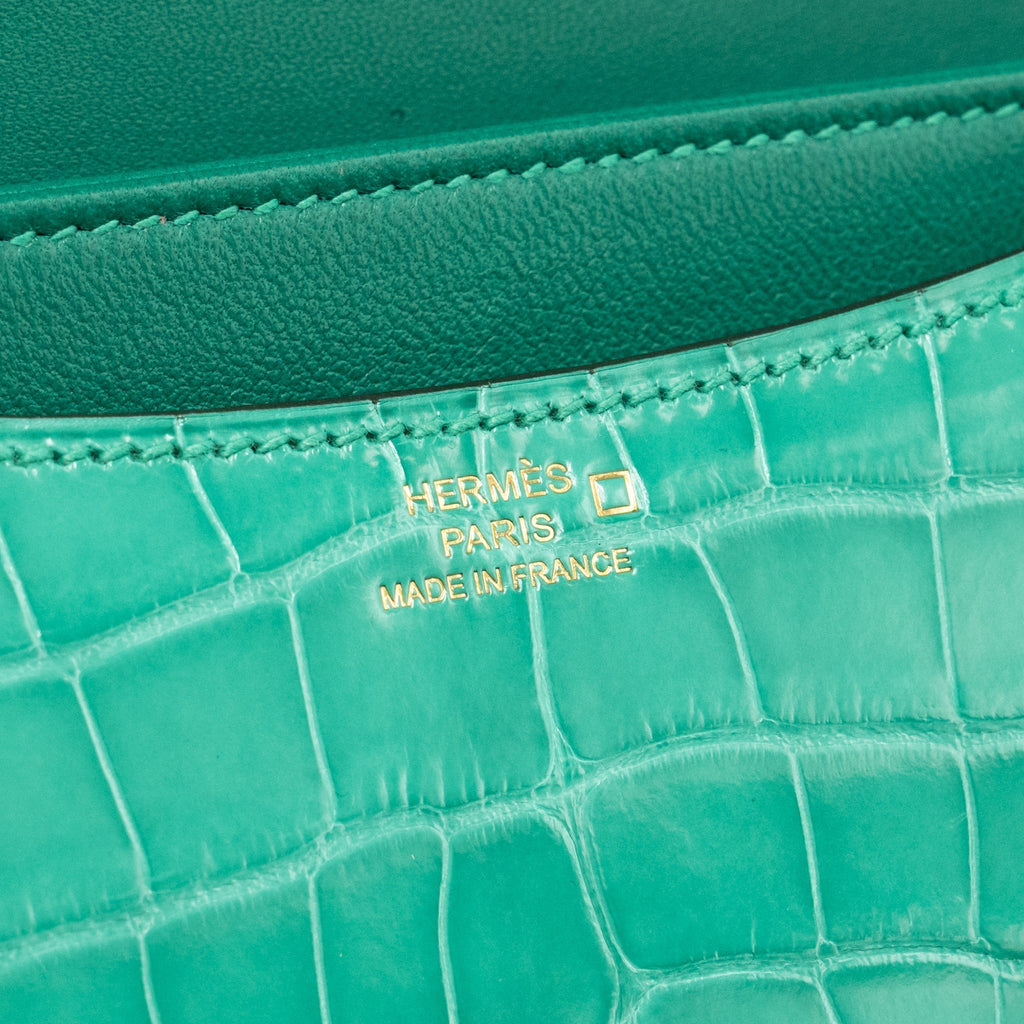 hermes-mini-constance-shiny-alligator-mississippiensis-vert-jade-ghw-stamp-u