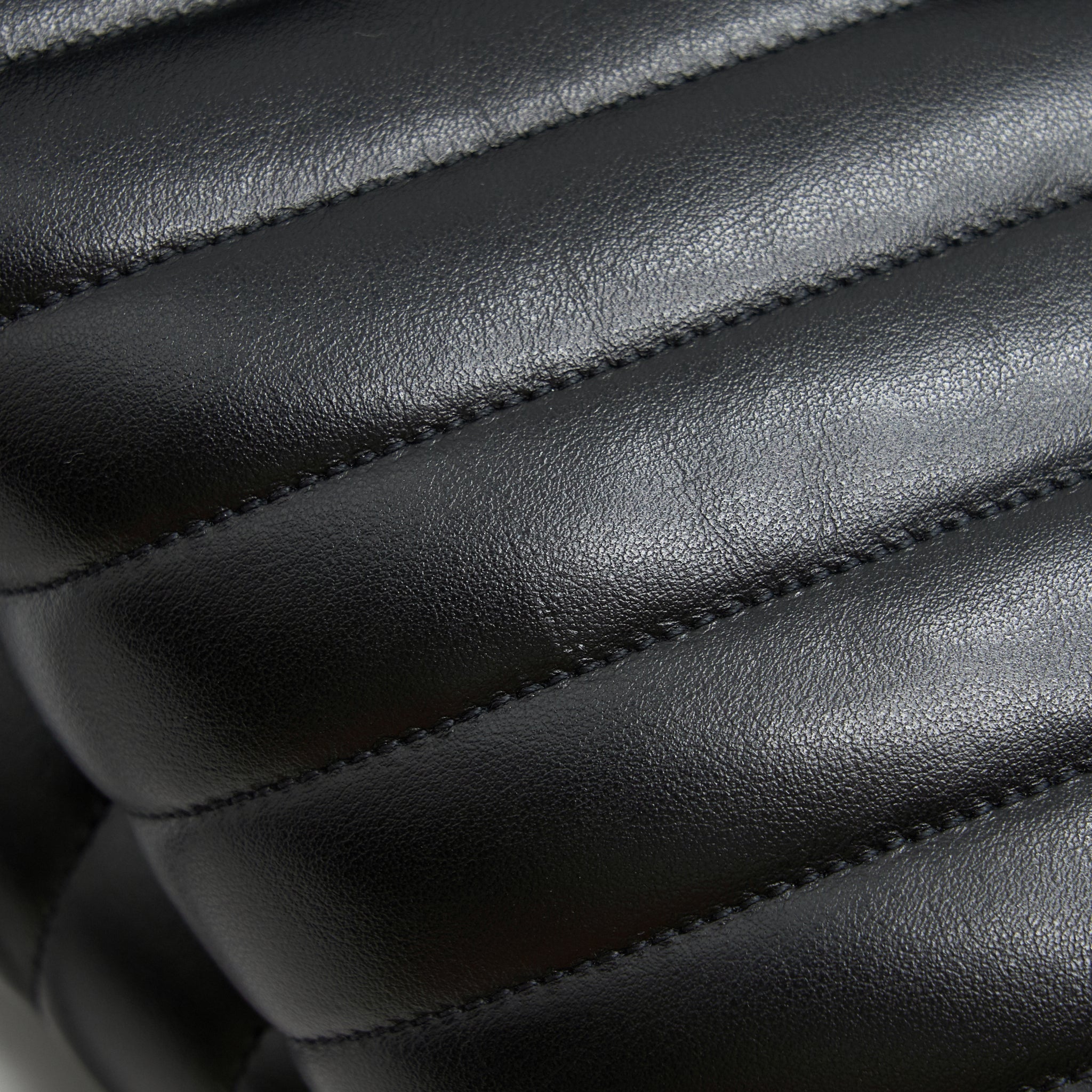 saint-laurent-medium-loulou-backpack-black-y-matelass