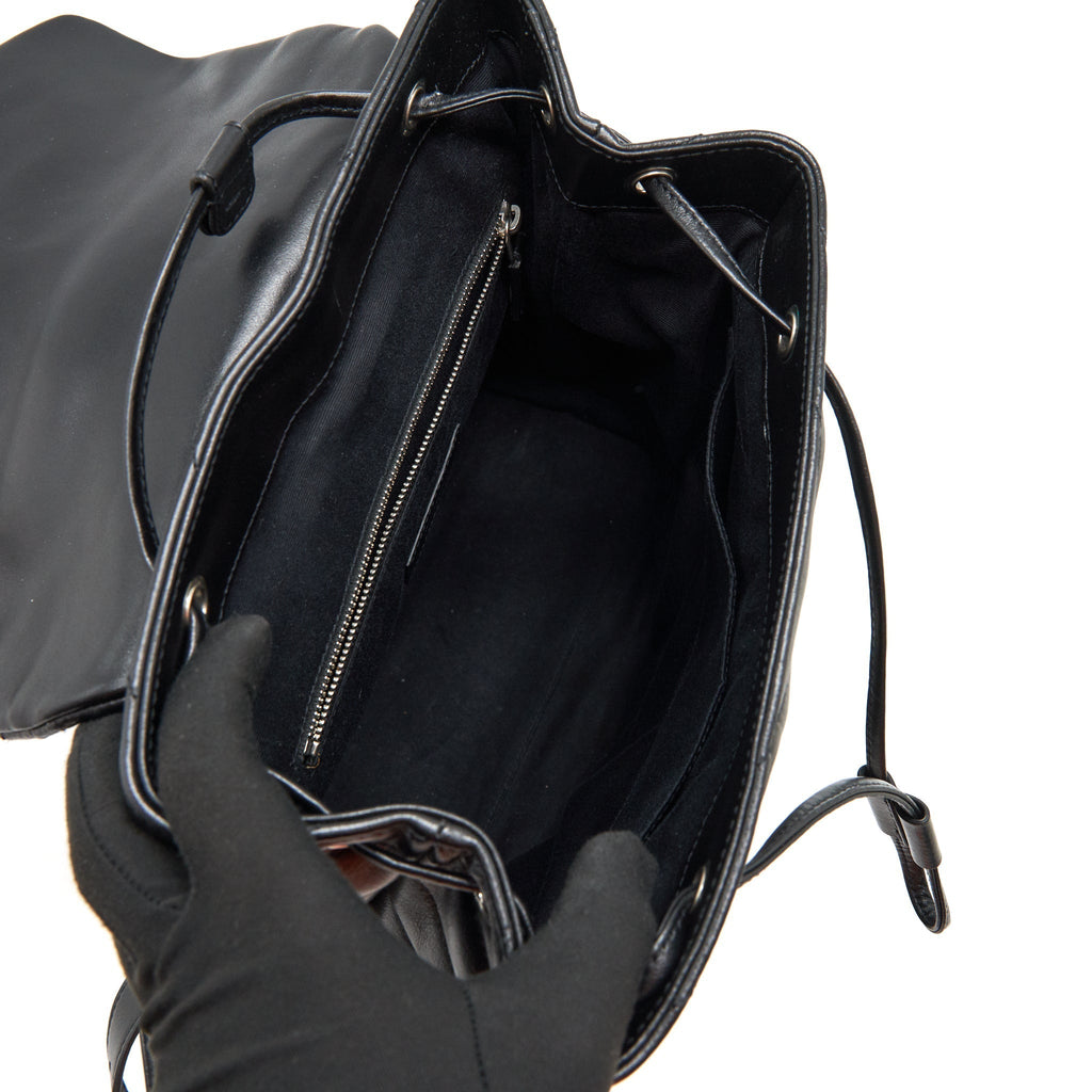 saint-laurent-medium-loulou-backpack-black-y-matelass