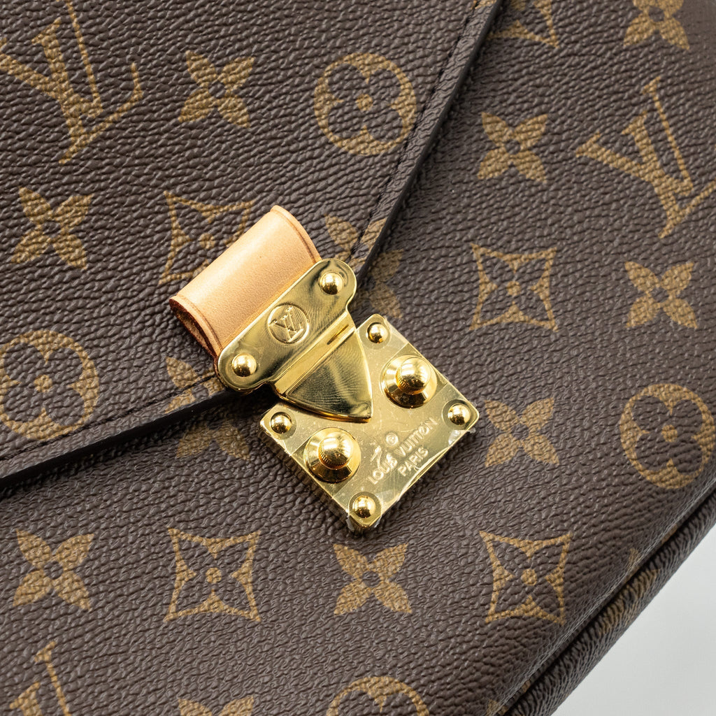 louis-vuitton-pochette-metis-monogram-canvas-with-ghw