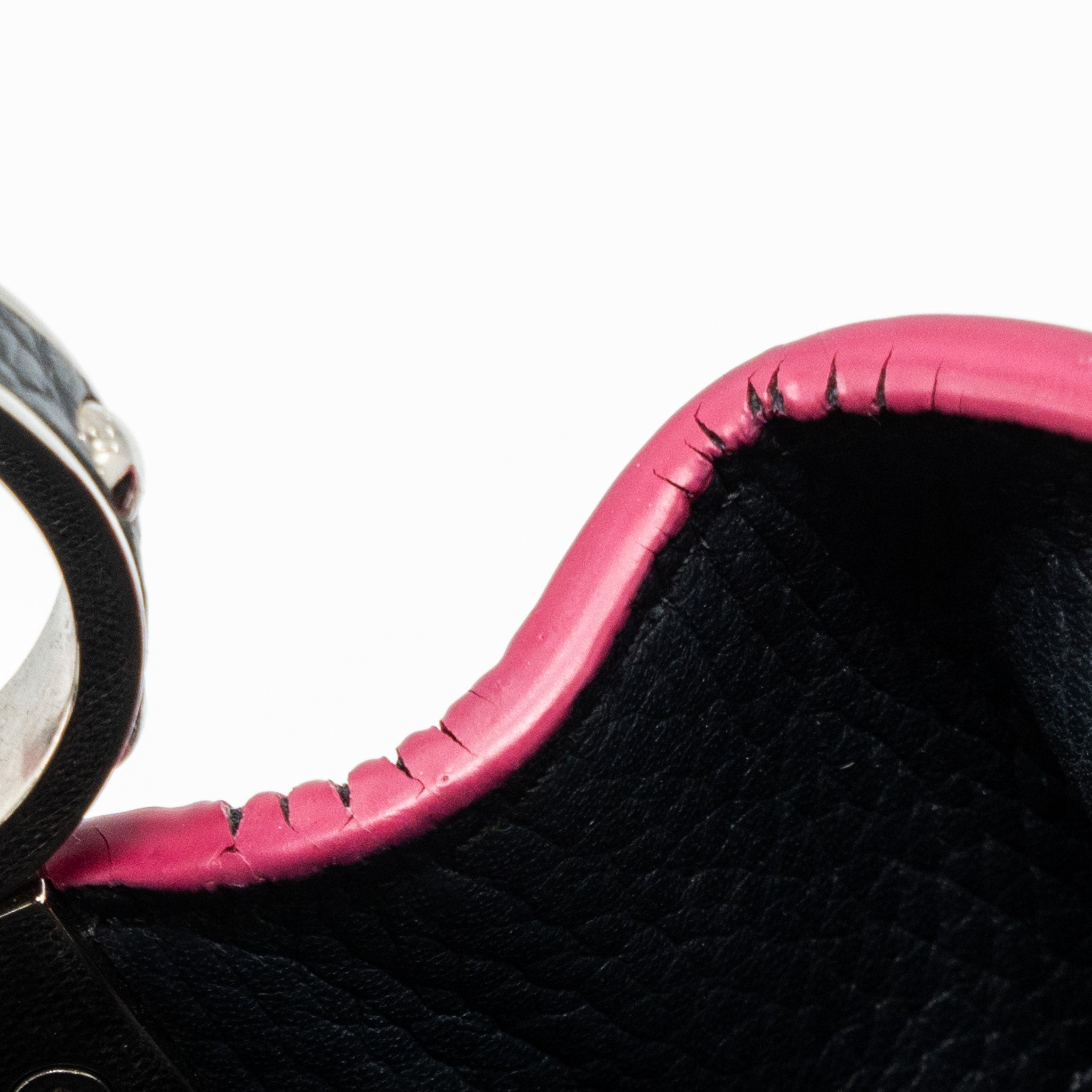 louis-vuitton-capucines-bb-taurillon-leather-navy-shw